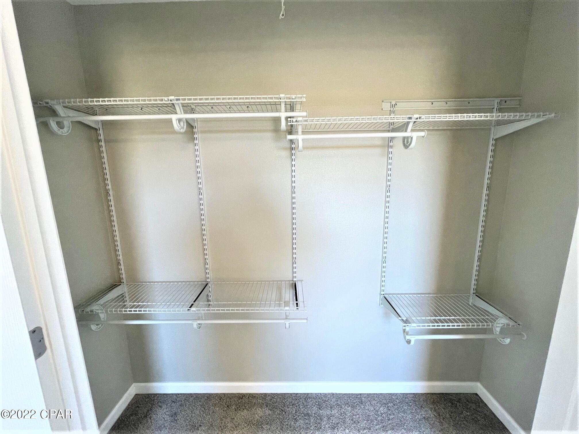 Grand Ridge - Residential