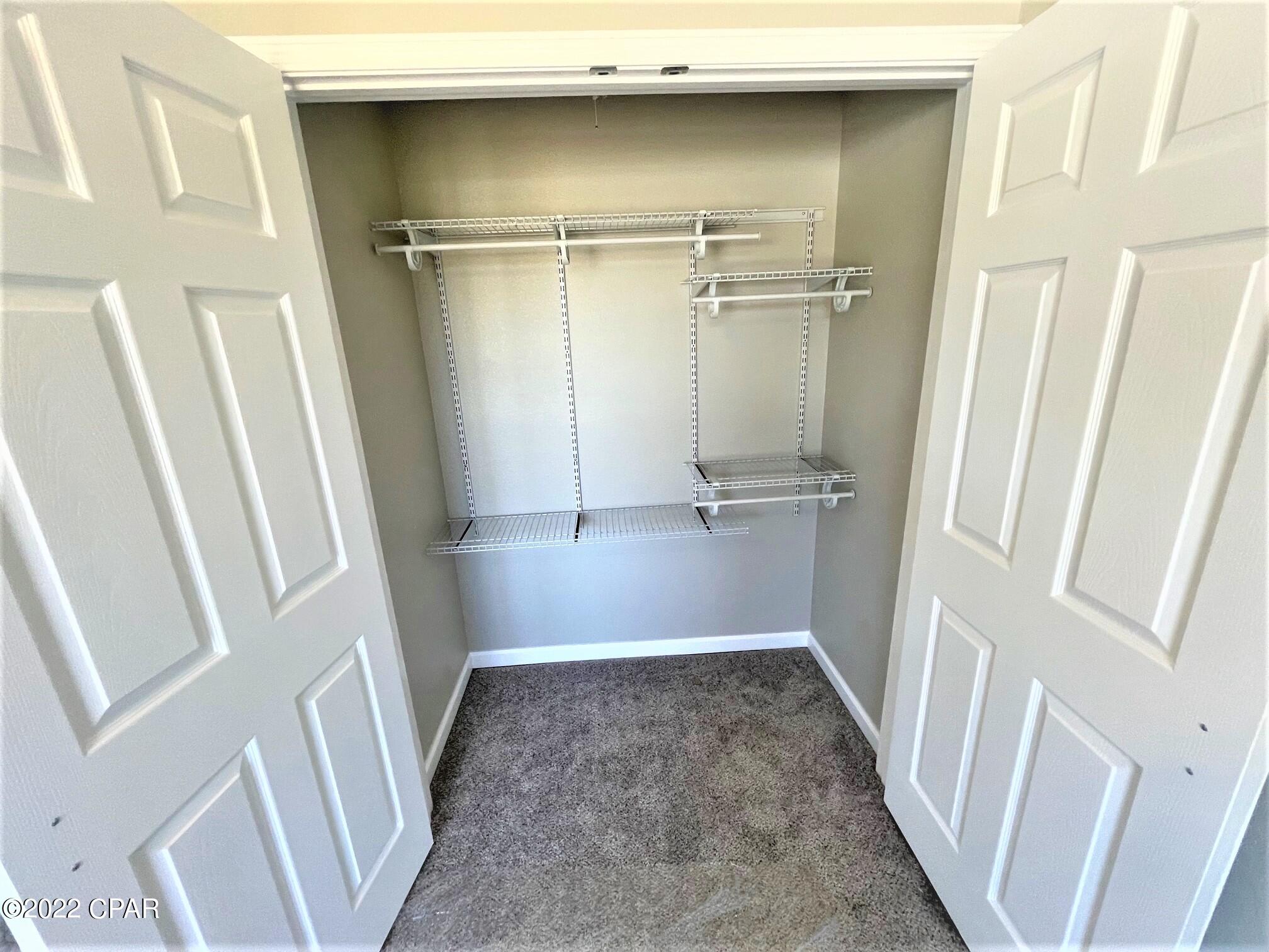 Grand Ridge - Residential