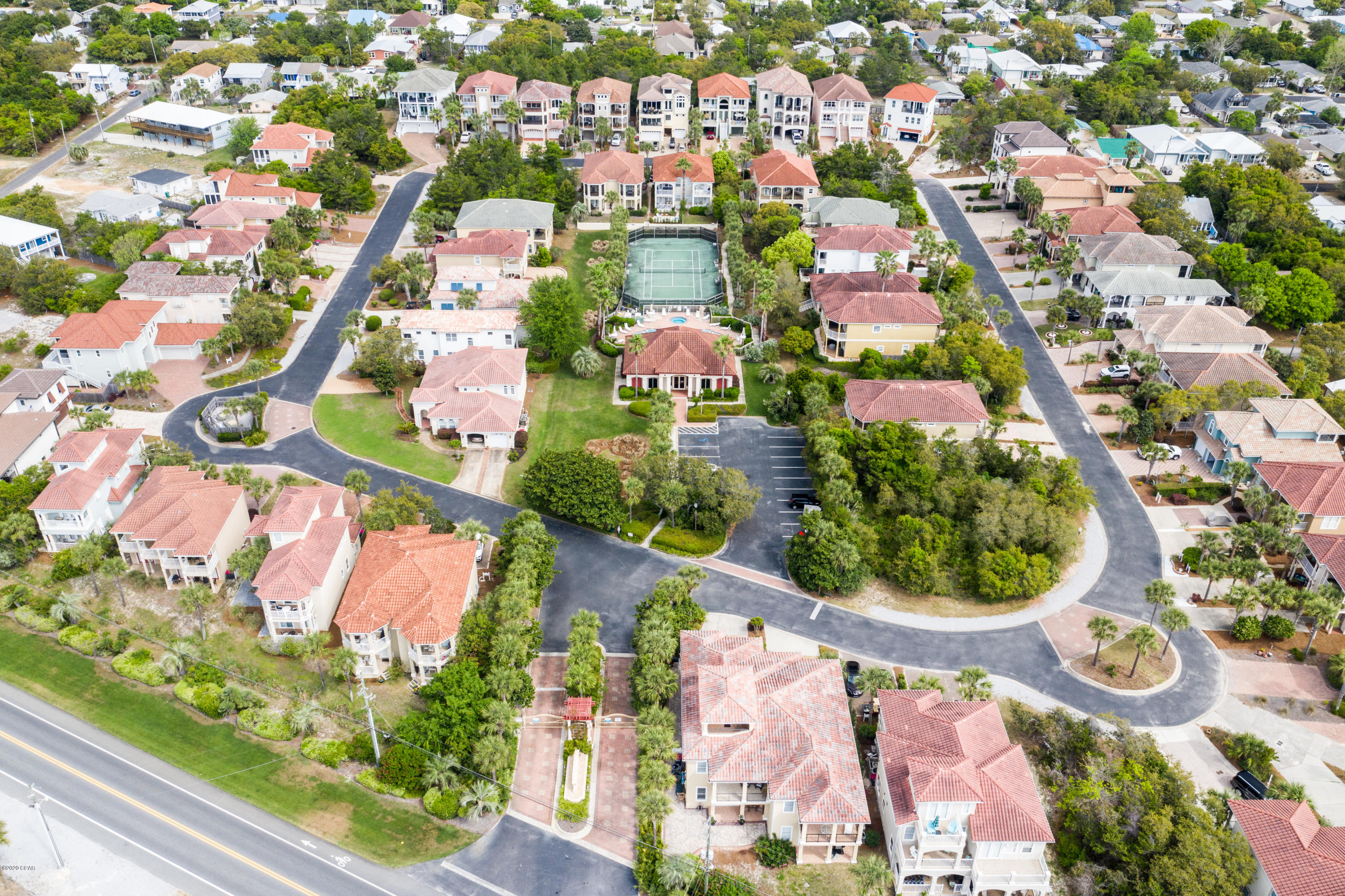 La Valencia Beach Resort - Residential