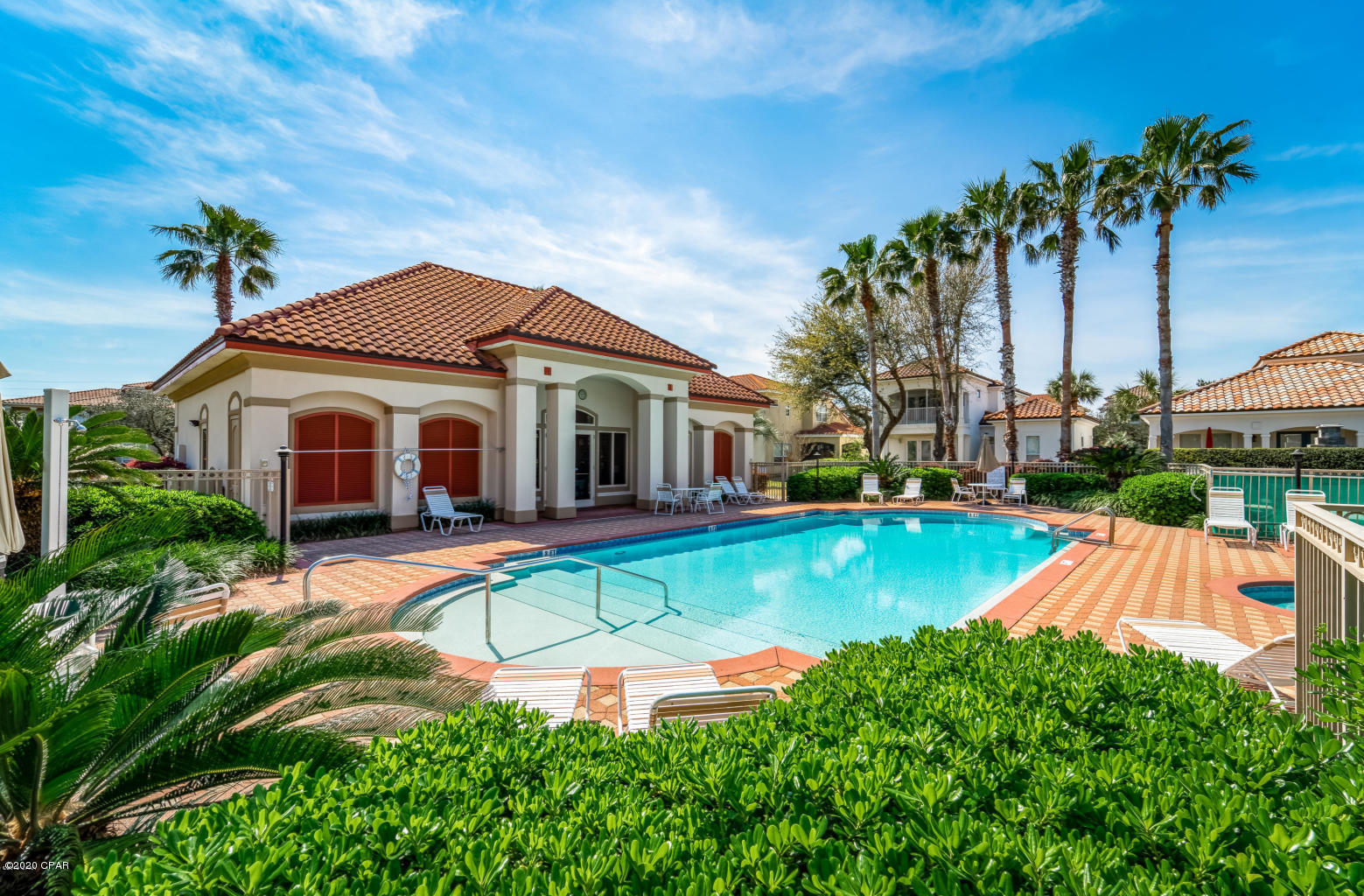 La Valencia Beach Resort - Residential