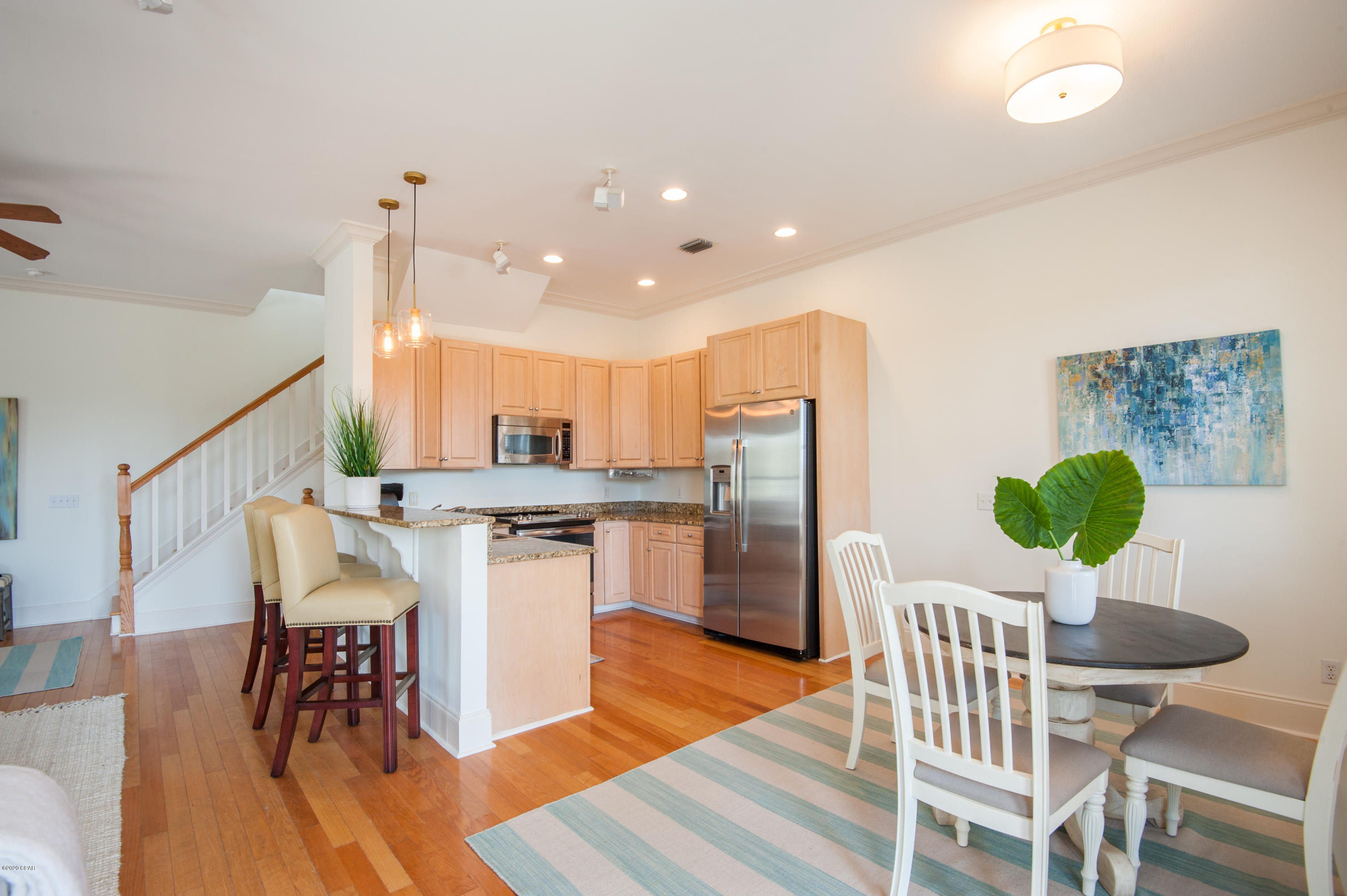 La Valencia Beach Resort - Residential