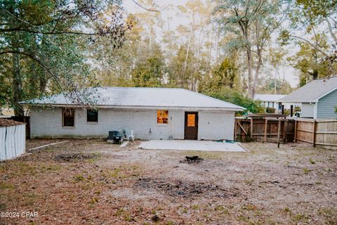 A home in Bonifay