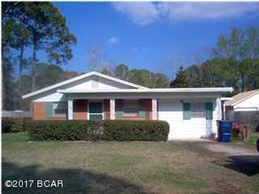 3 BR 2 BA home in the heart of Panama City.

All sizes are approximate, please measure and verify if important. 

School assignments are subject to change, please check with Bay County for most accurate information.

Pets allowed with owner approval and NON REFUNDABLE pet fee of $150.00 per pet.  Breed restrictions apply.