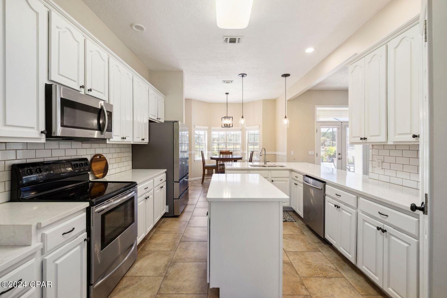 Colony Club Hrbr Ph 1 - Residential