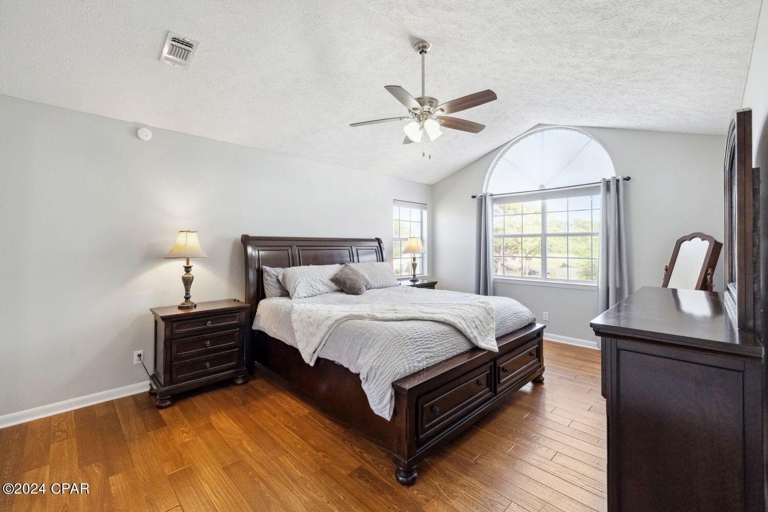 Colony Club Hrbr Ph 1 - Residential