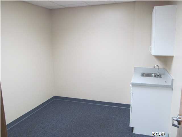 No Named Subdivision - Commercial Lease