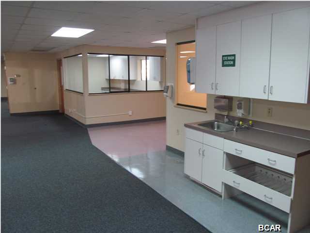 No Named Subdivision - Commercial Lease