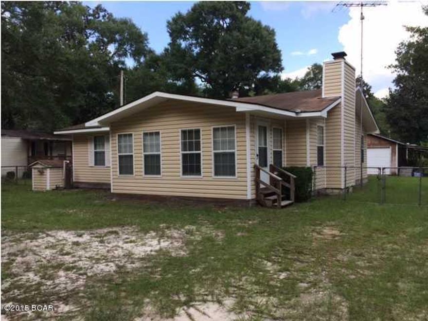 Newly renovated 3 bedroom 2 bath home in Howard Creek with real wood fireplace. New hardwood floors and converted the half bath into a full bath. The house comes with a closed in garage with lean-to. Also has a large covered back porch and newly installed concrete firepit. Furnishings are negotiable.