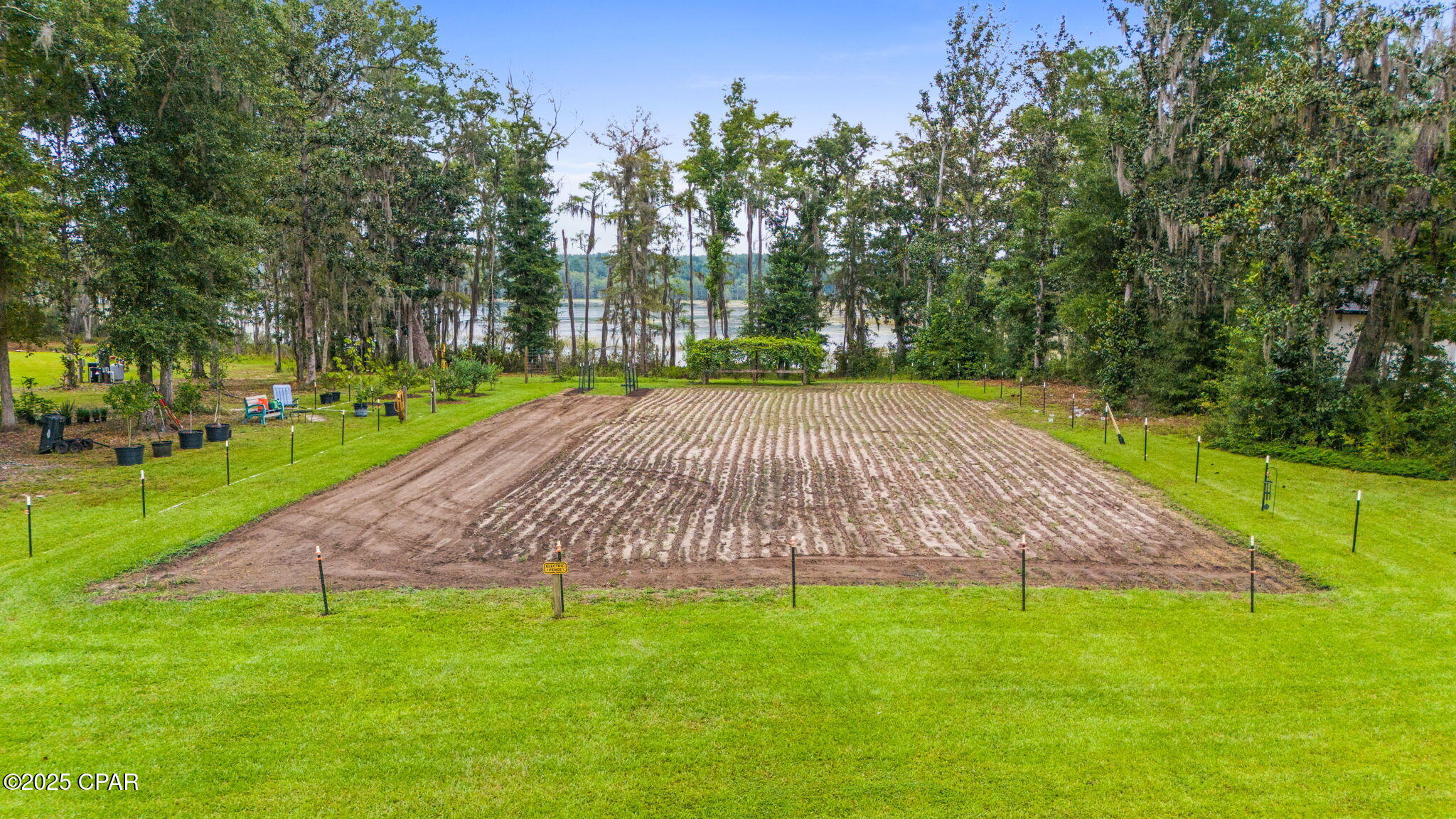 Paradise Oaks - Residential