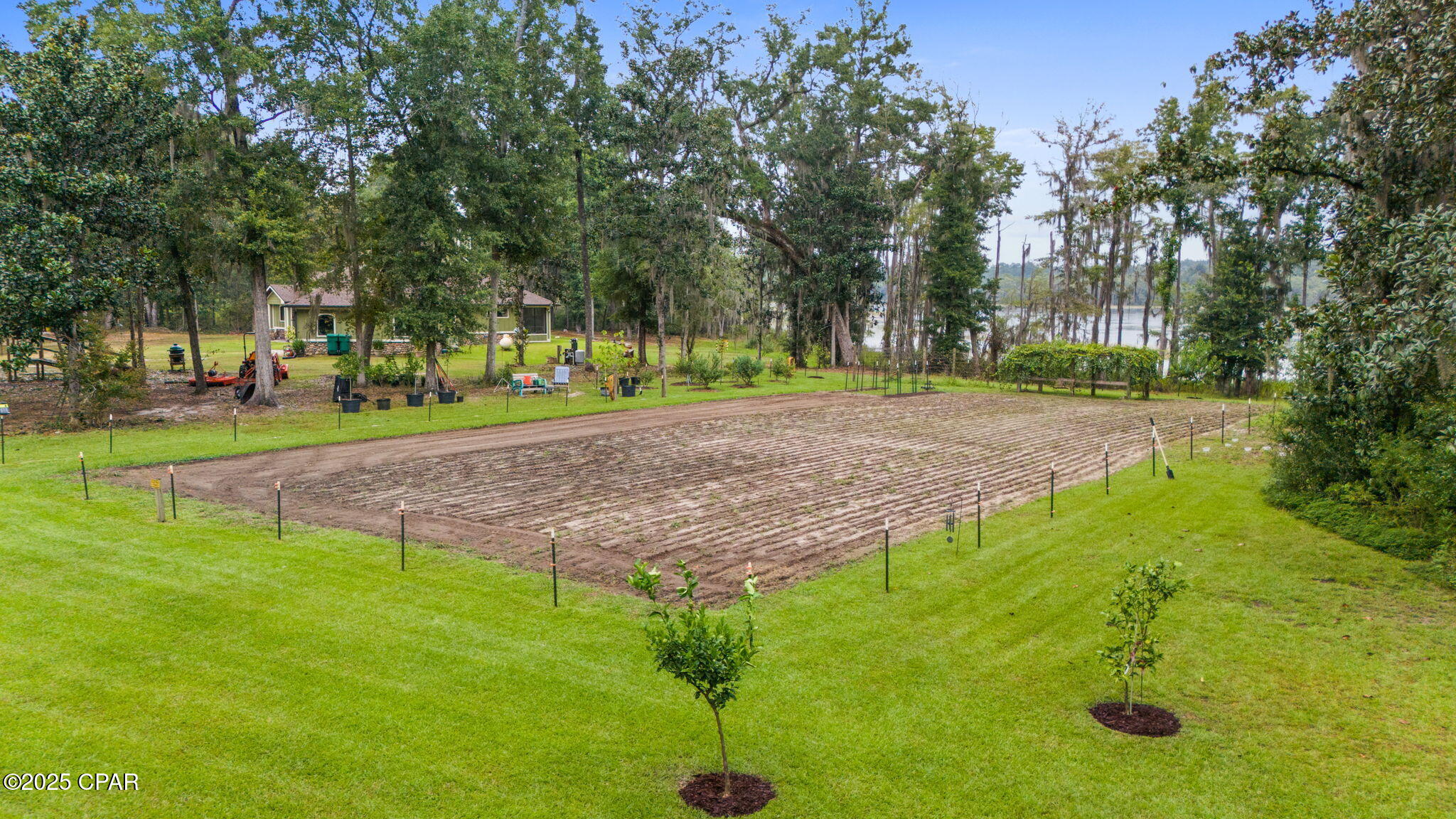 Paradise Oaks - Residential