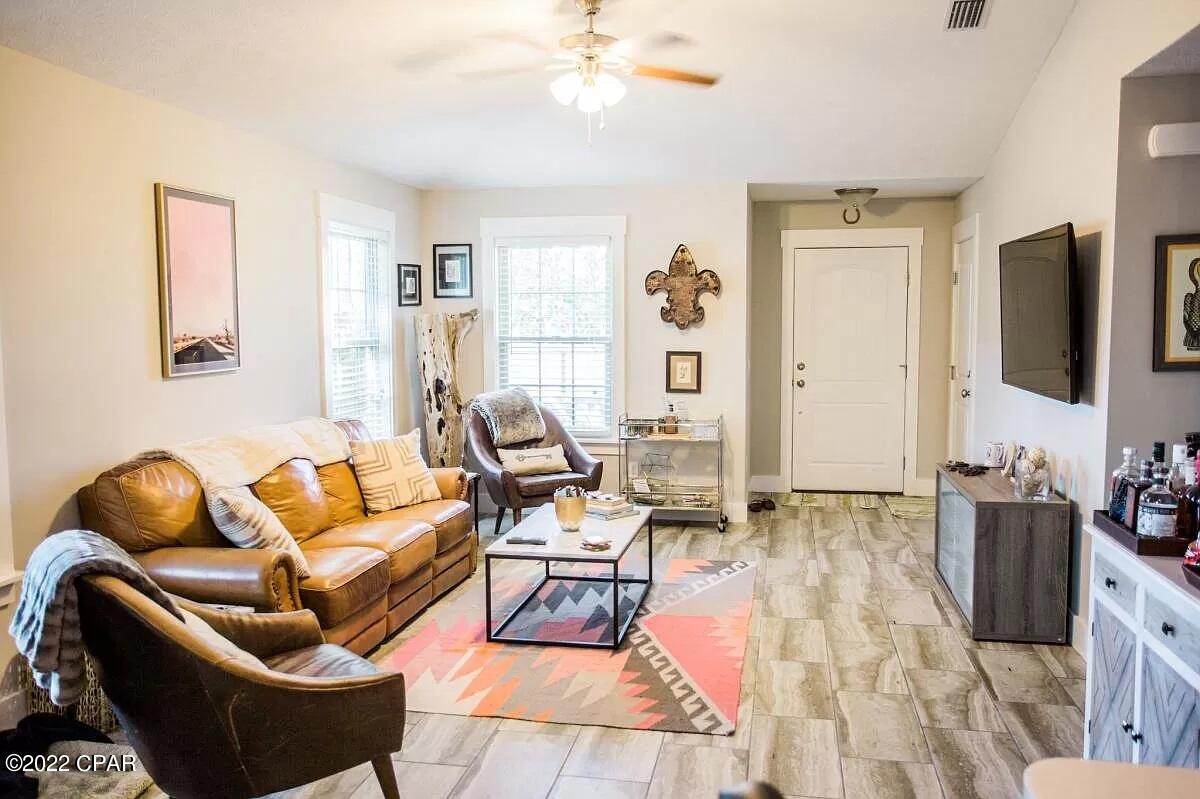 Biltmore Beach 1st Add - Residential