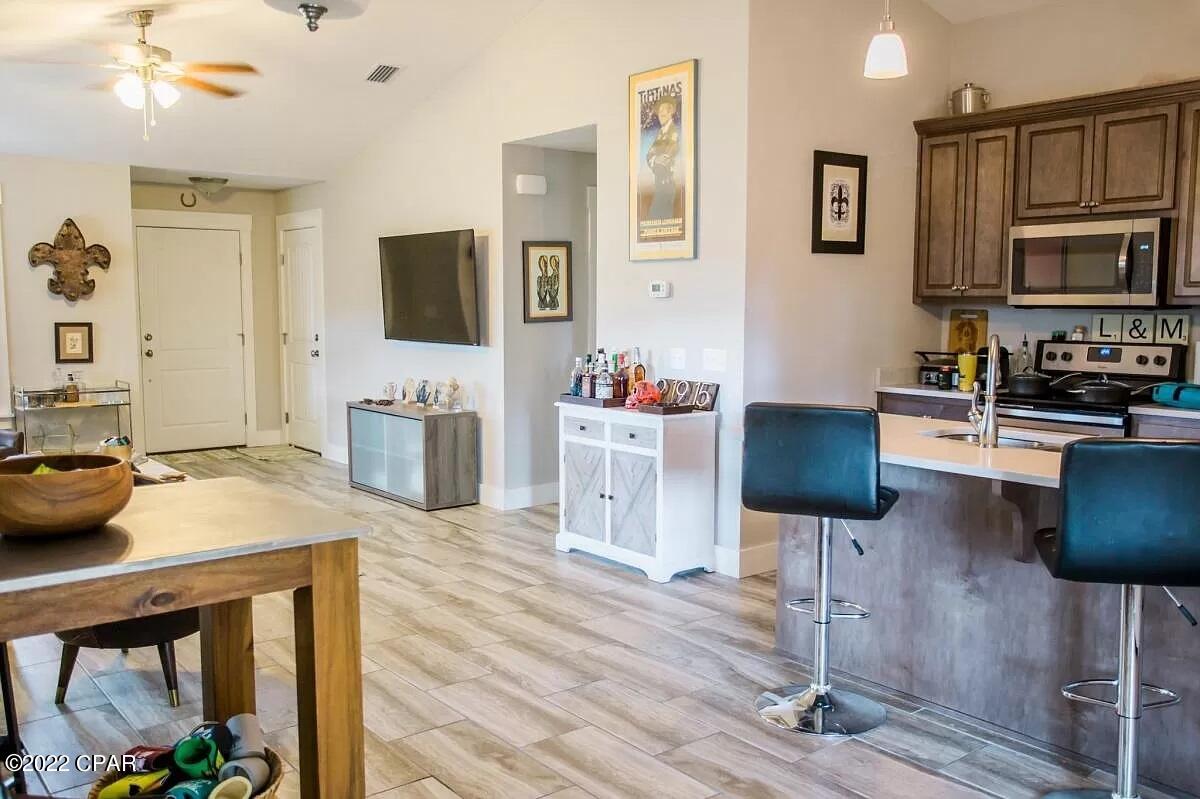 Biltmore Beach 1st Add - Residential