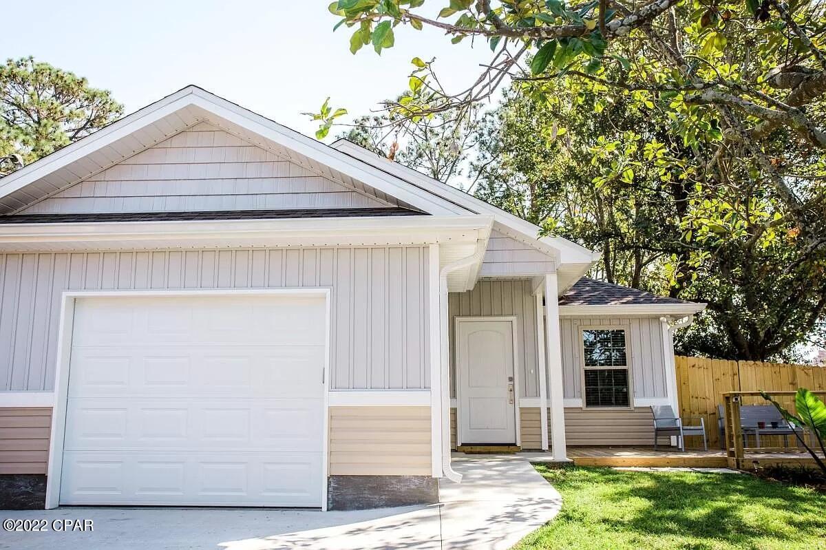 Biltmore Beach 1st Add - Residential