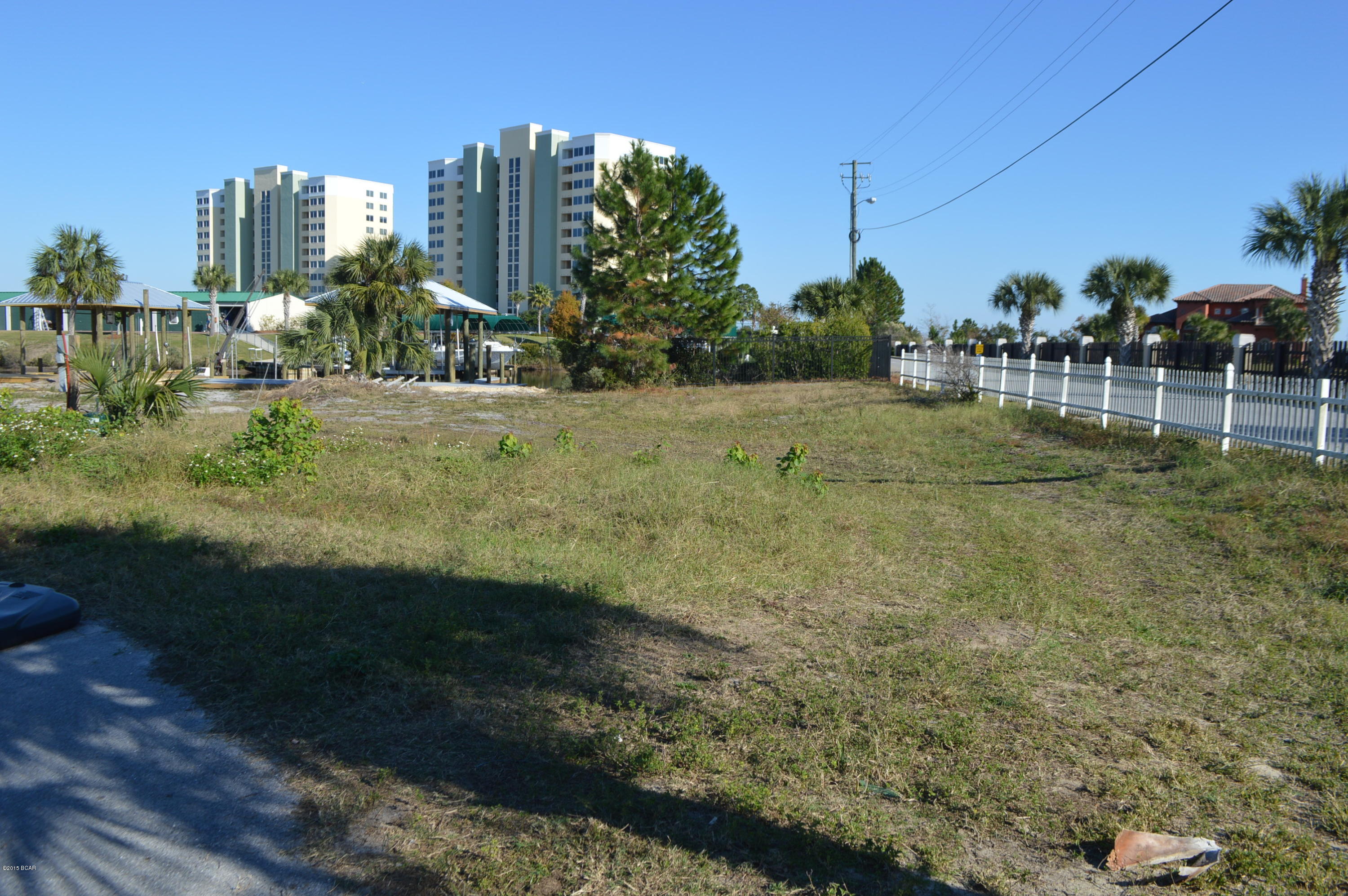 Harbour Cove Village - Land
