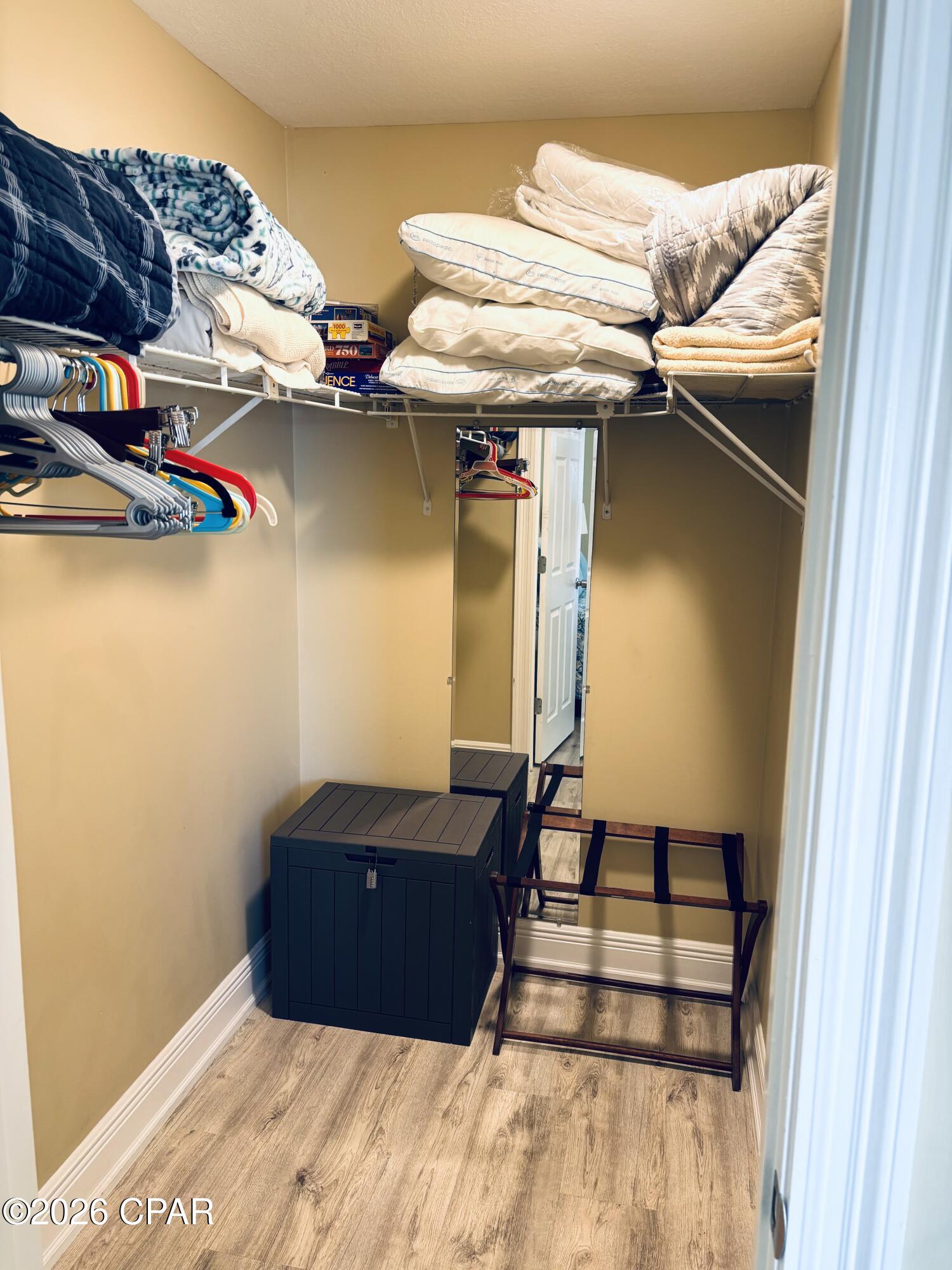 Moonspinner Apartments - Residential