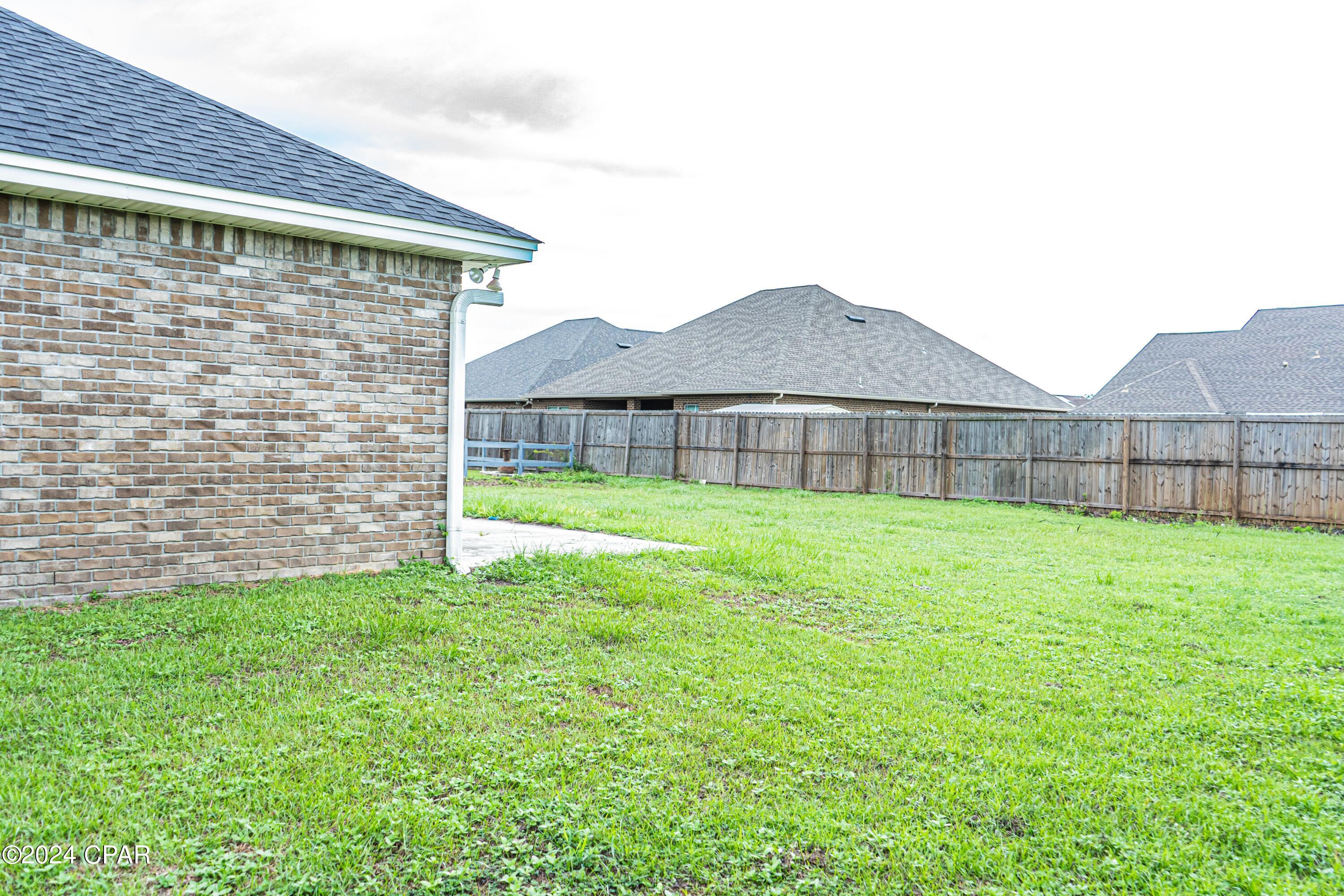 [No Recorded Subdiv] - Residential Lease