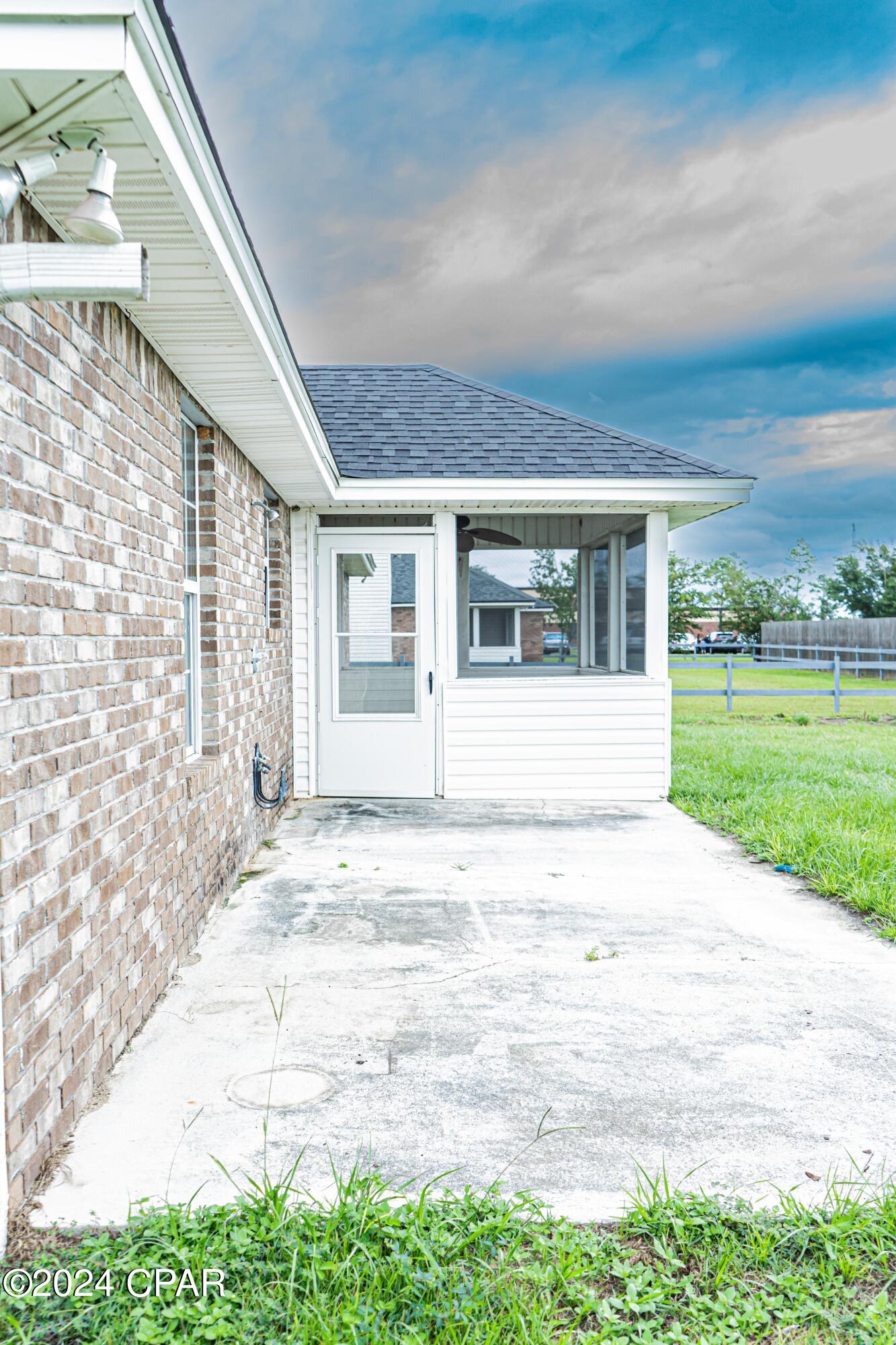 [No Recorded Subdiv] - Residential Lease