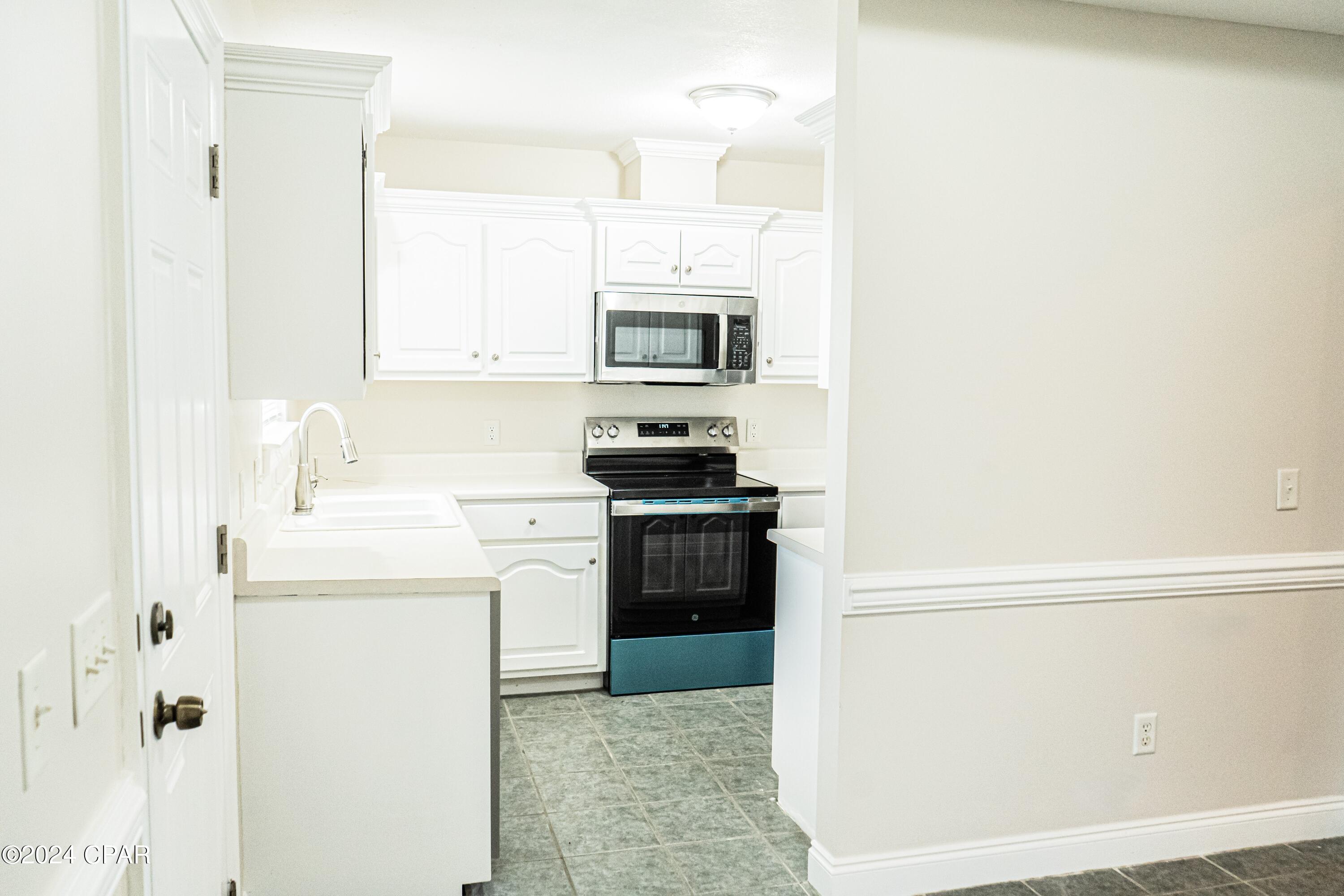 [No Recorded Subdiv] - Residential Lease