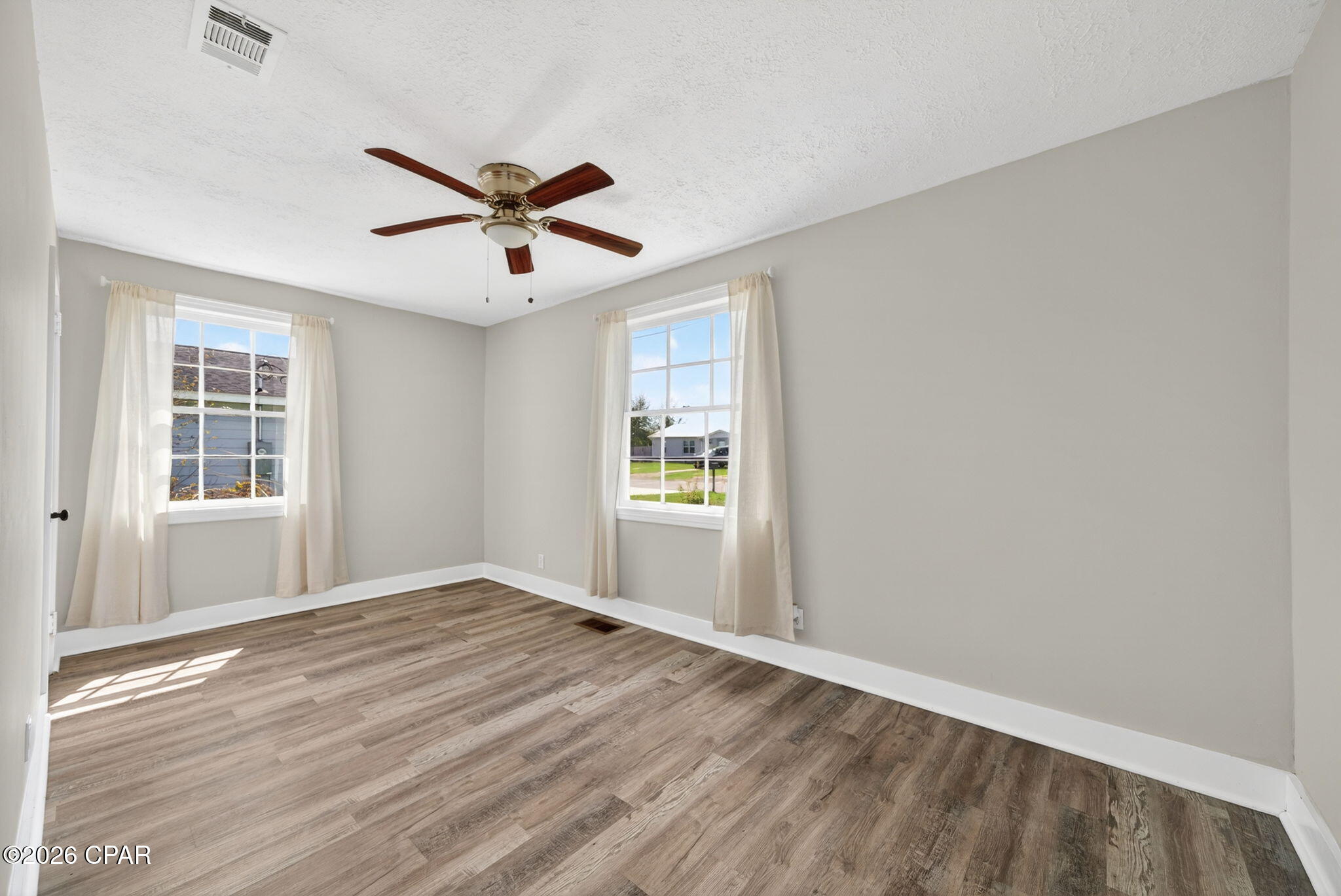 [No Recorded Subdiv] - Residential Lease