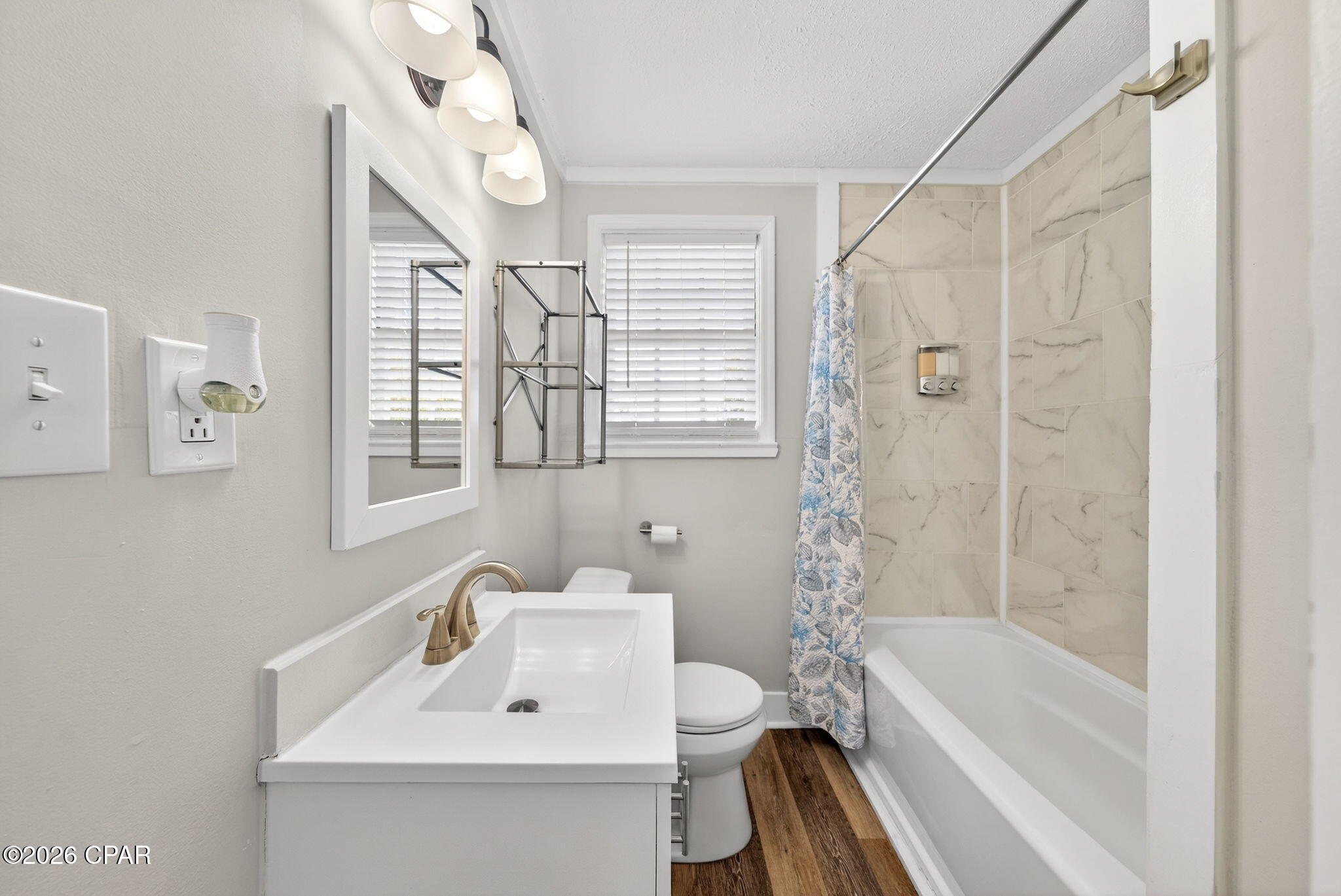 [No Recorded Subdiv] - Residential Lease