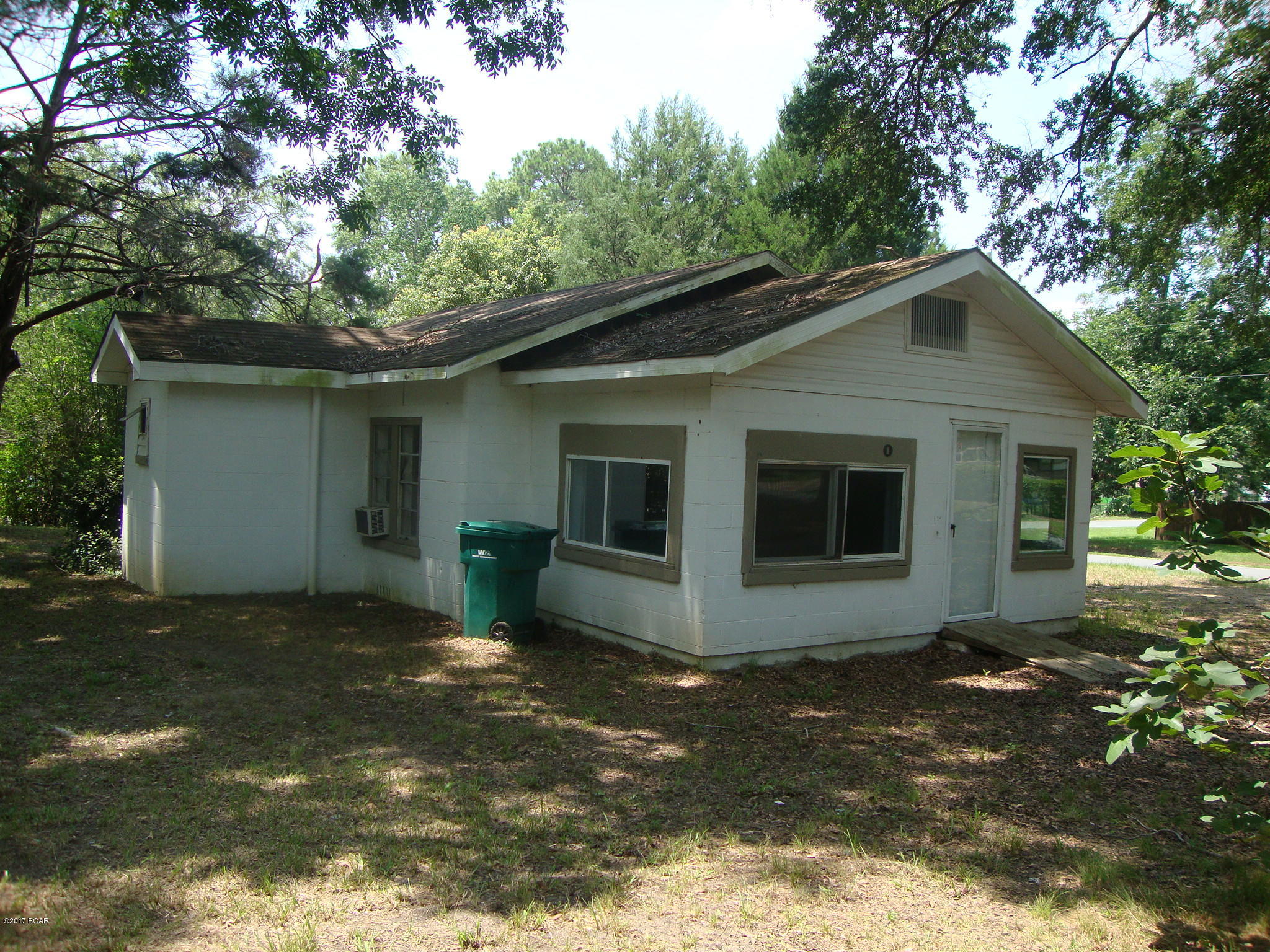 Bonifay - Residential