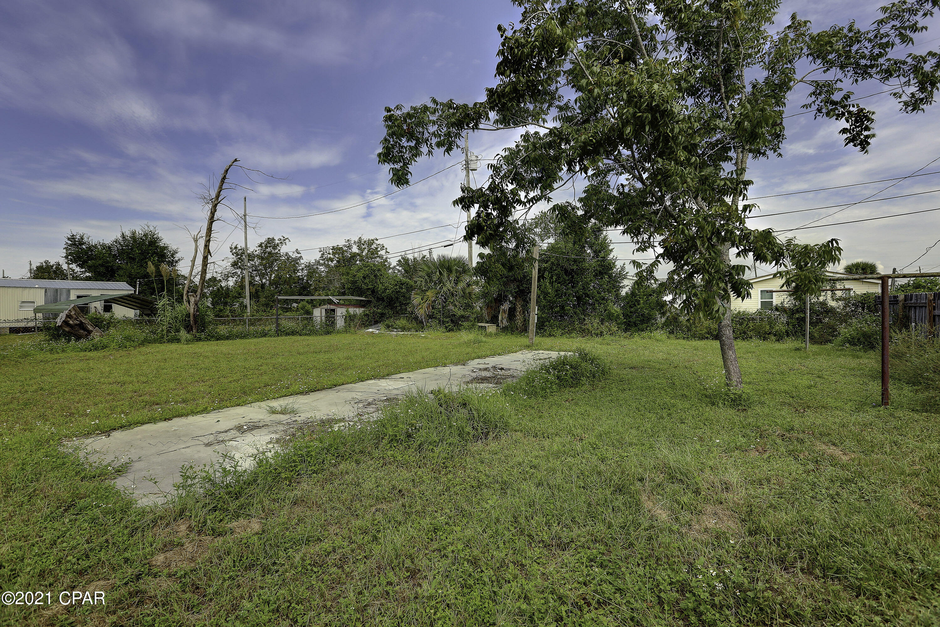 [No Recorded Subdiv] - Land