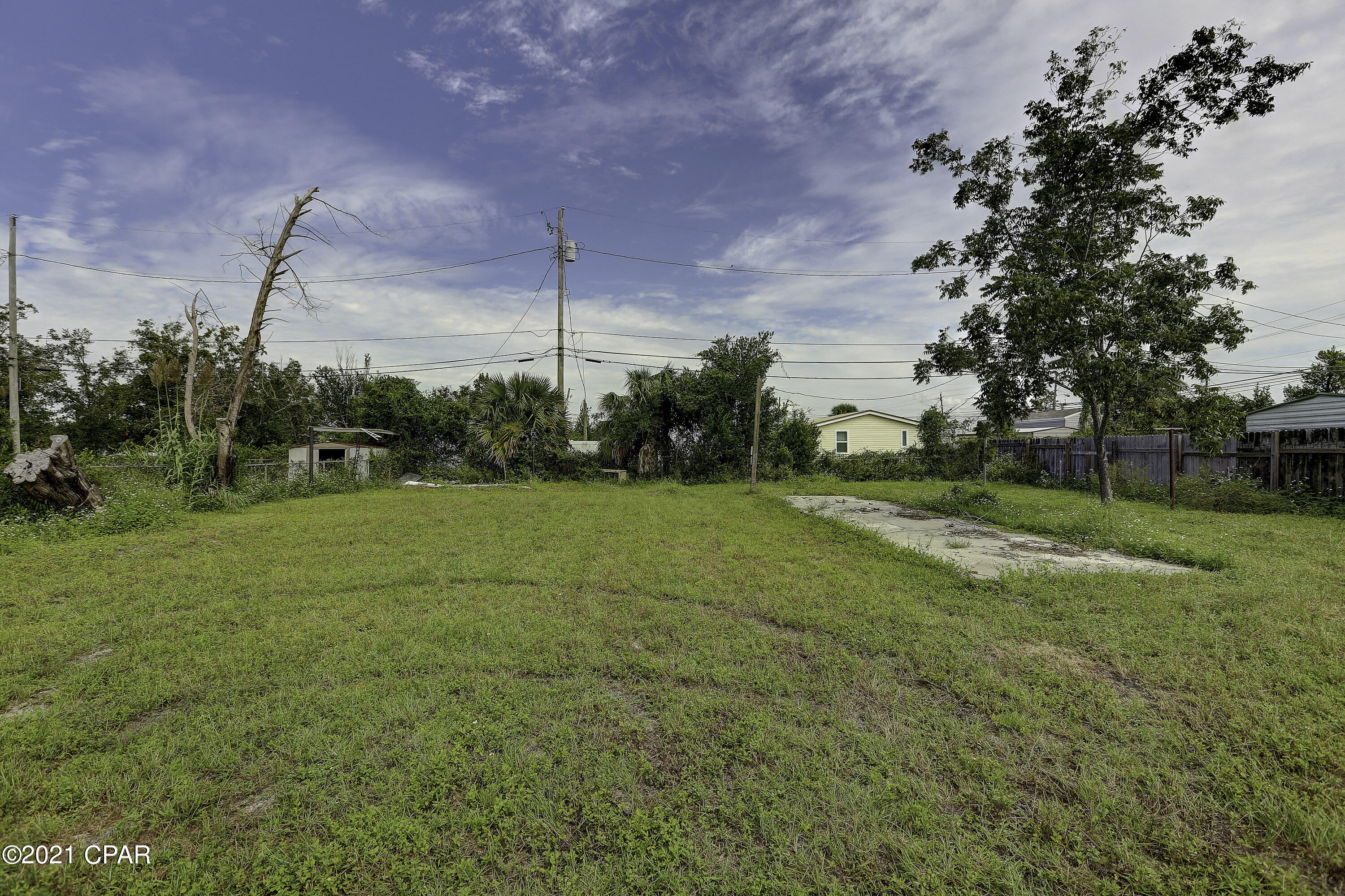 [No Recorded Subdiv] - Land