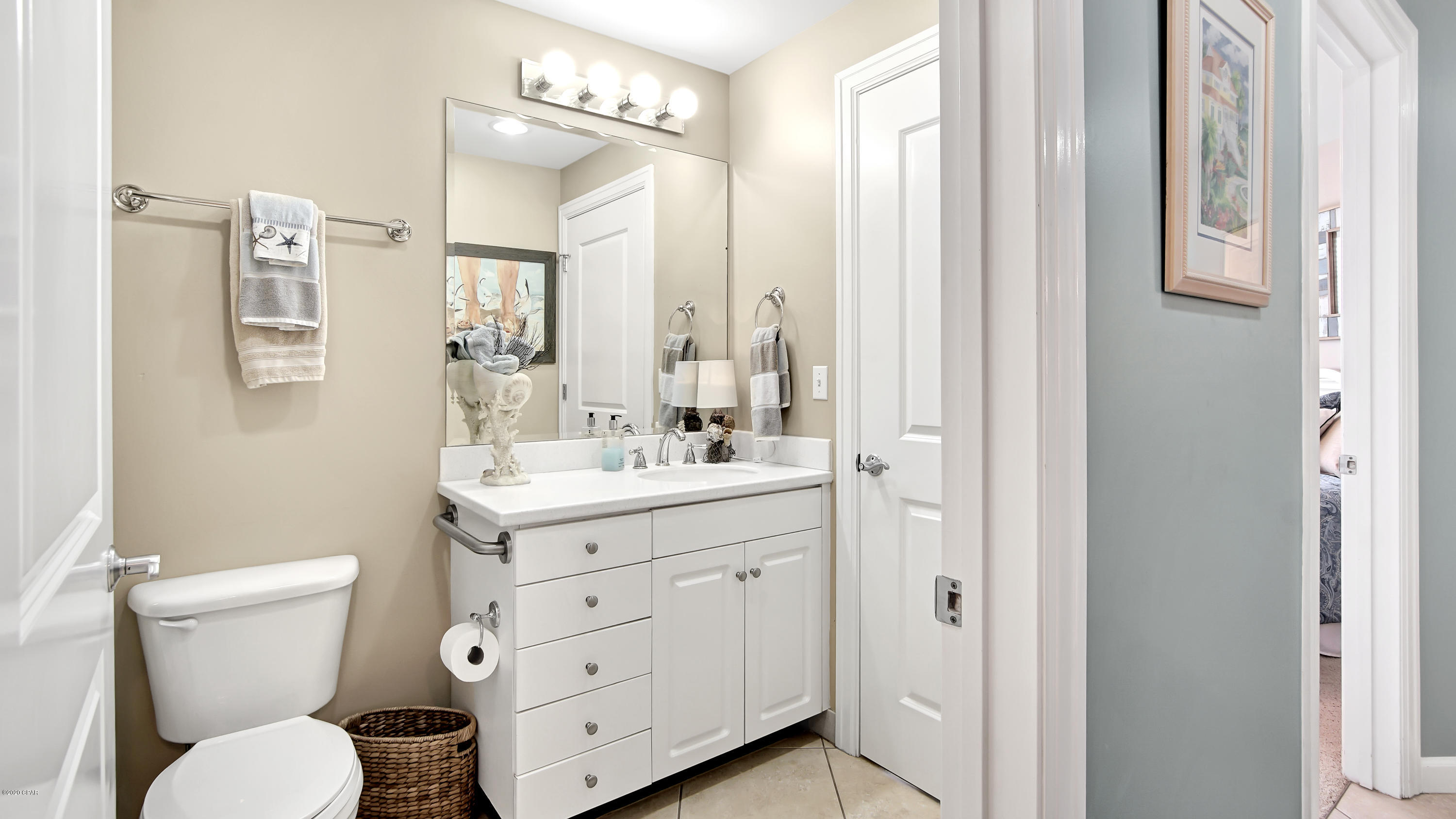 En Soleil Condo - Residential