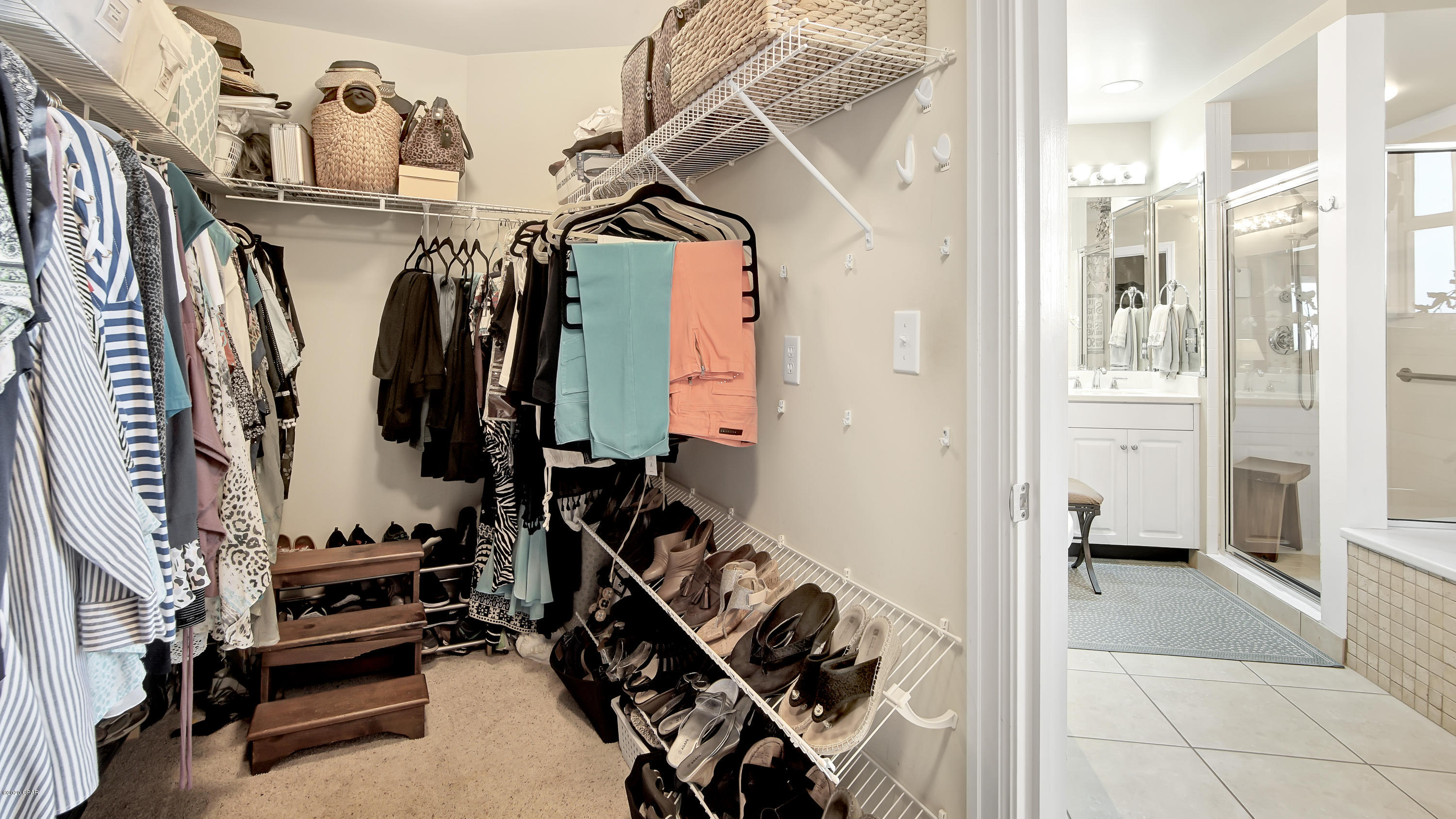 En Soleil Condo - Residential