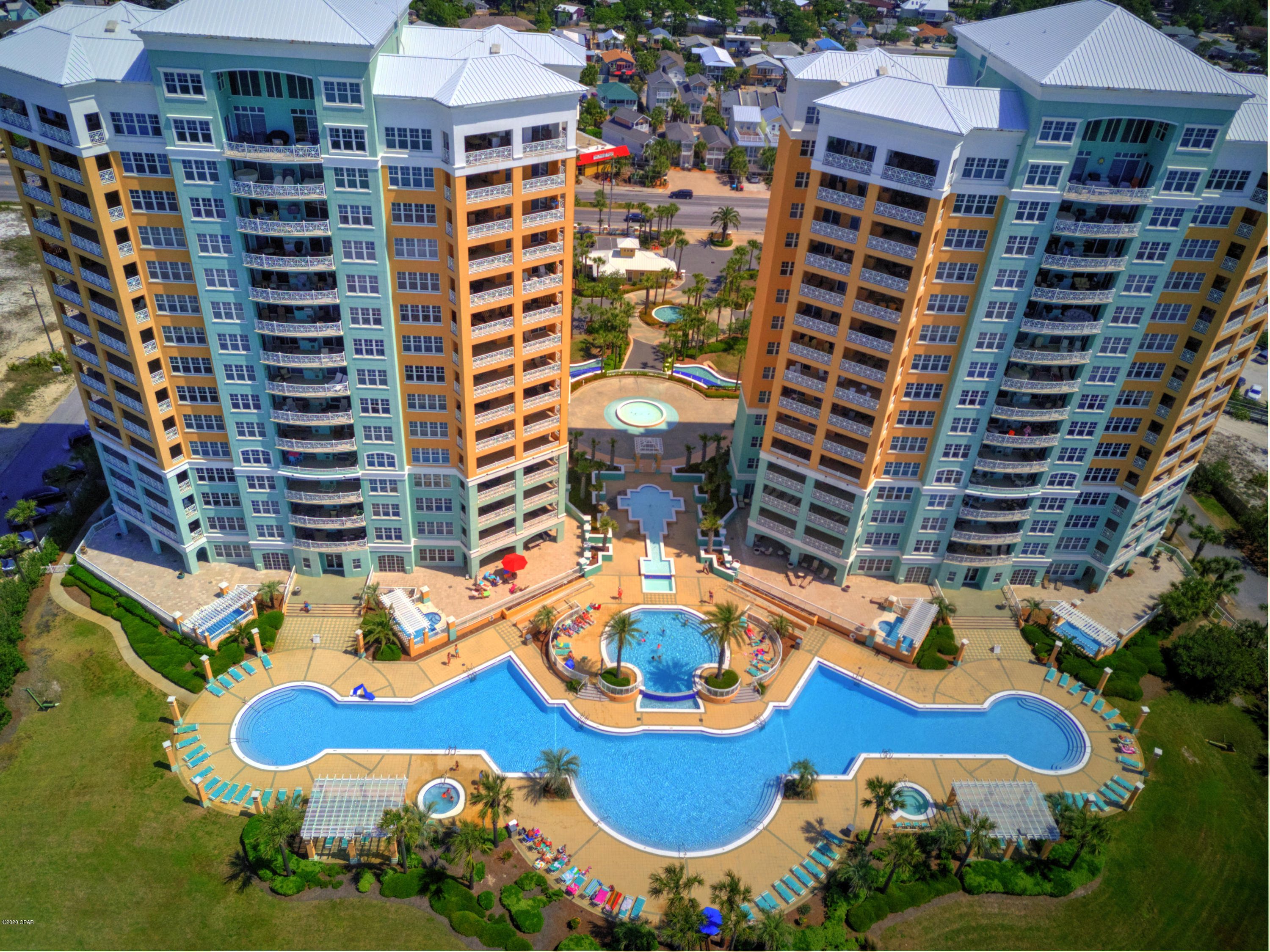 En Soleil Condo - Residential