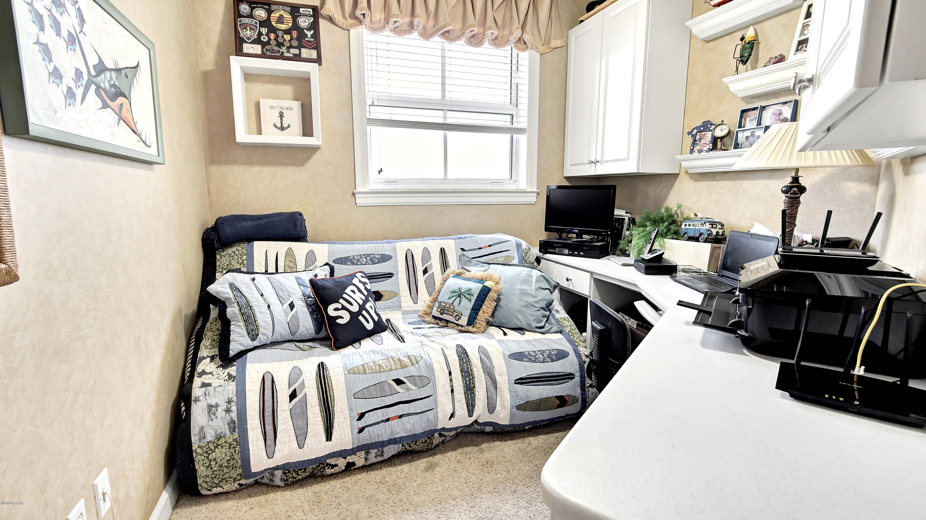 En Soleil Condo - Residential