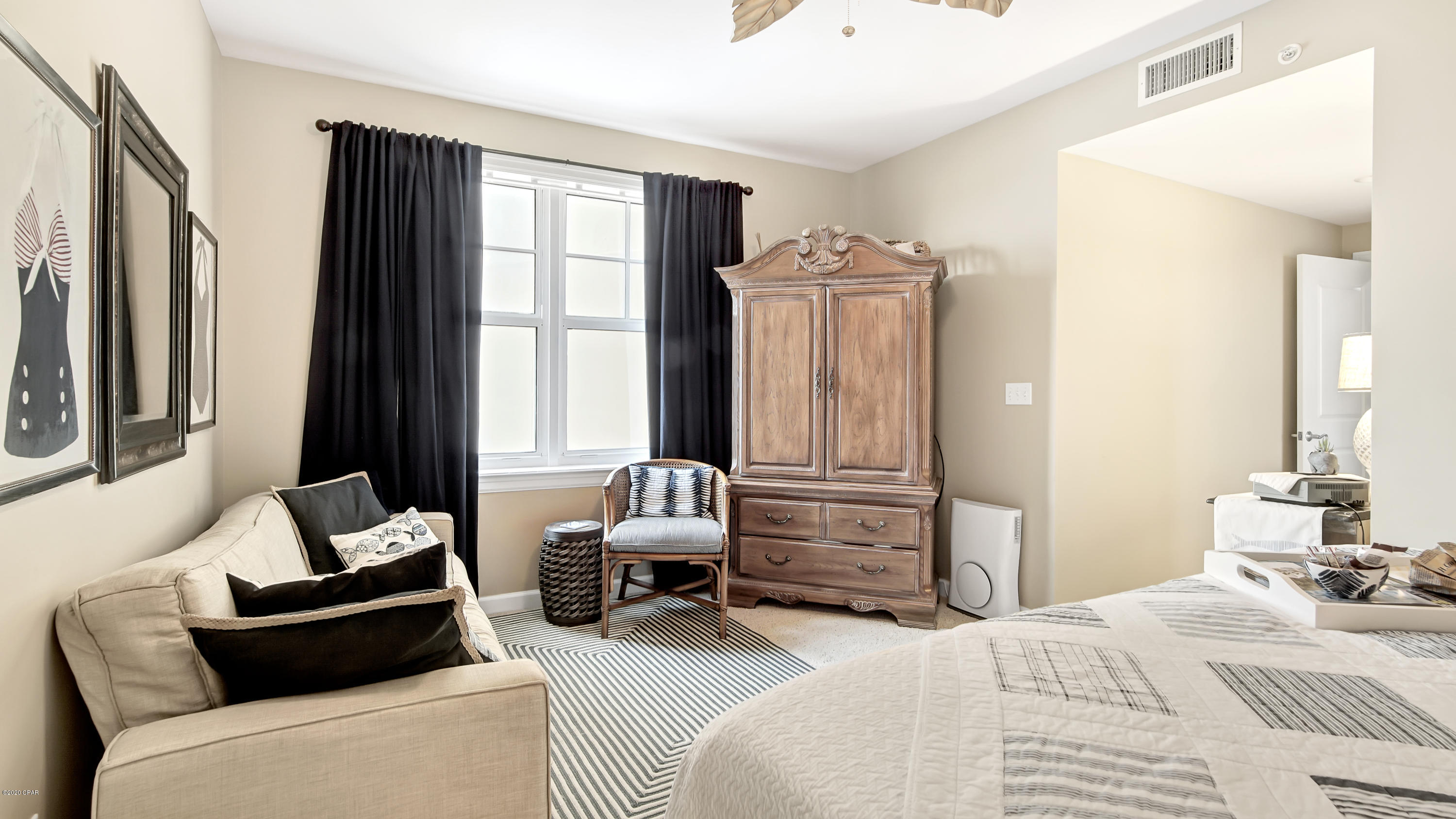 En Soleil Condo - Residential