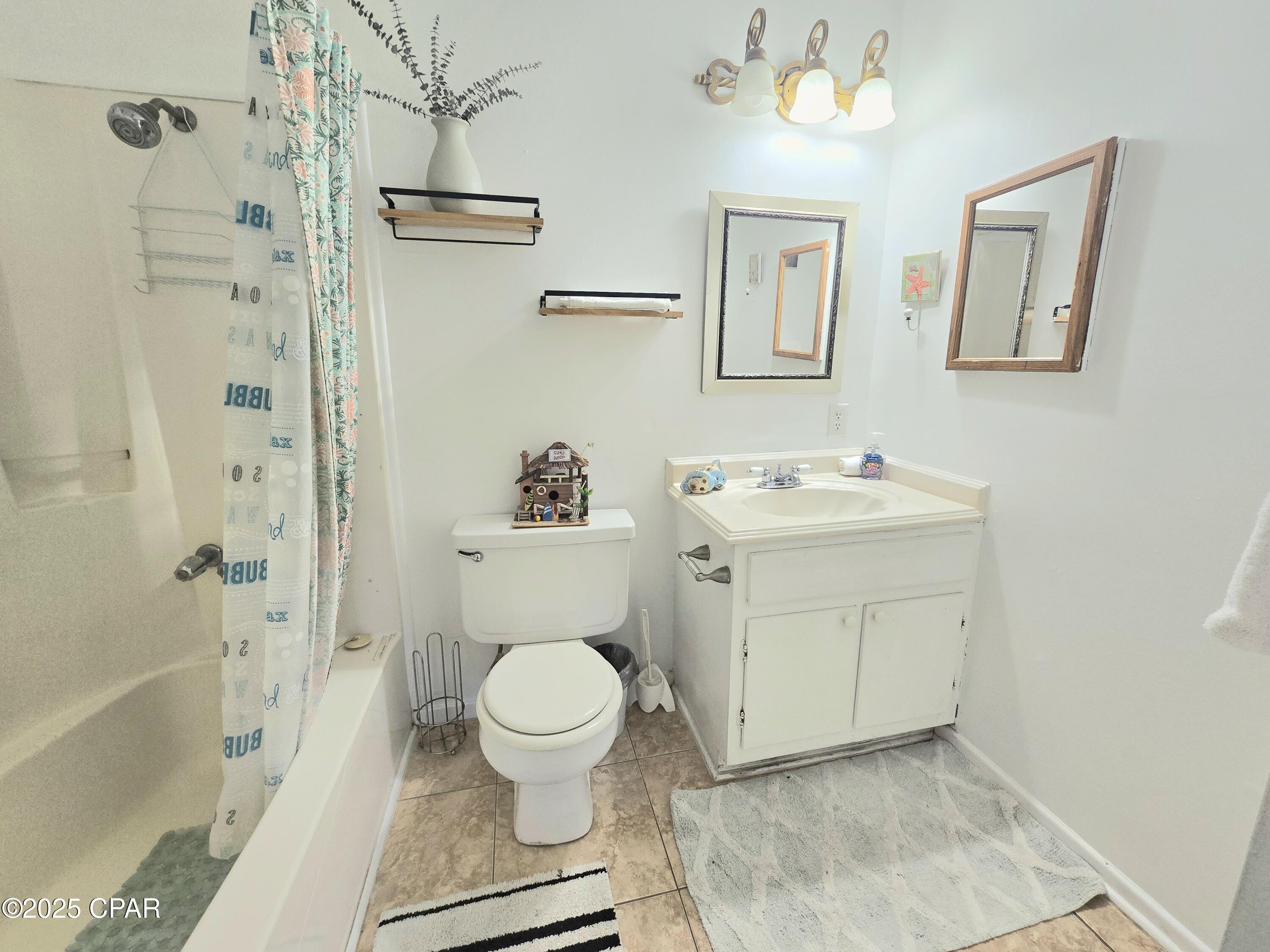 Grand Lagoon Cove Condominium - Residential Lease