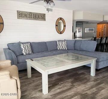 Summerhouse Condo. - Residential