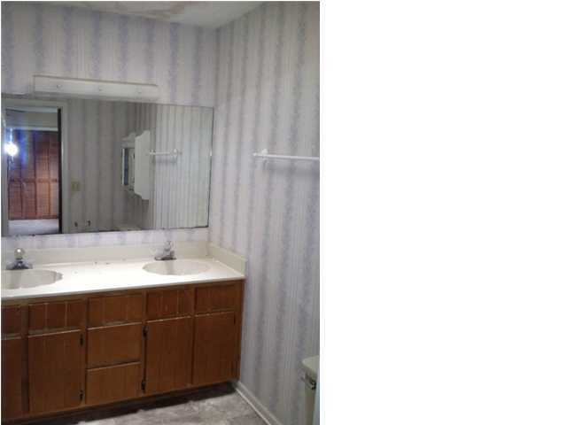 Shadow Bay Unit 1 - Residential Lease