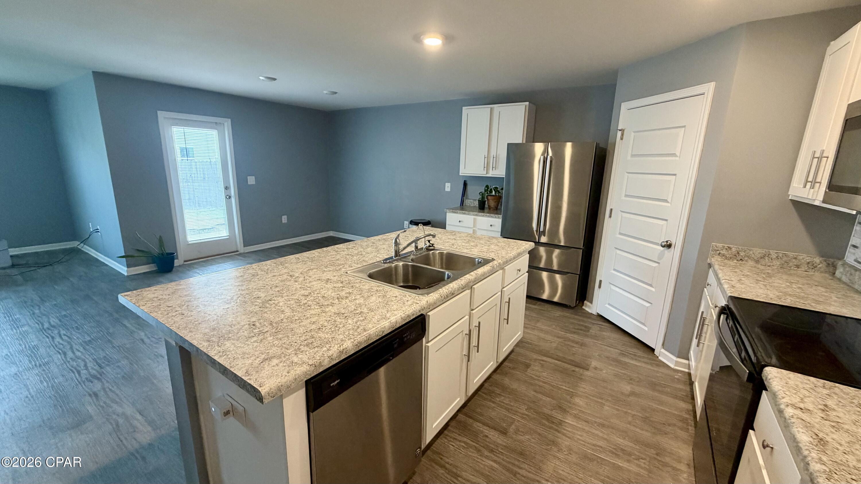 [No Recorded Subdiv] - Residential Lease