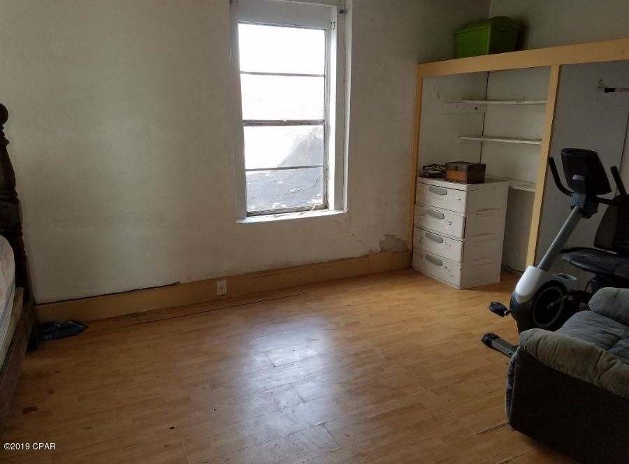 Yons Addition - Commercial Sale