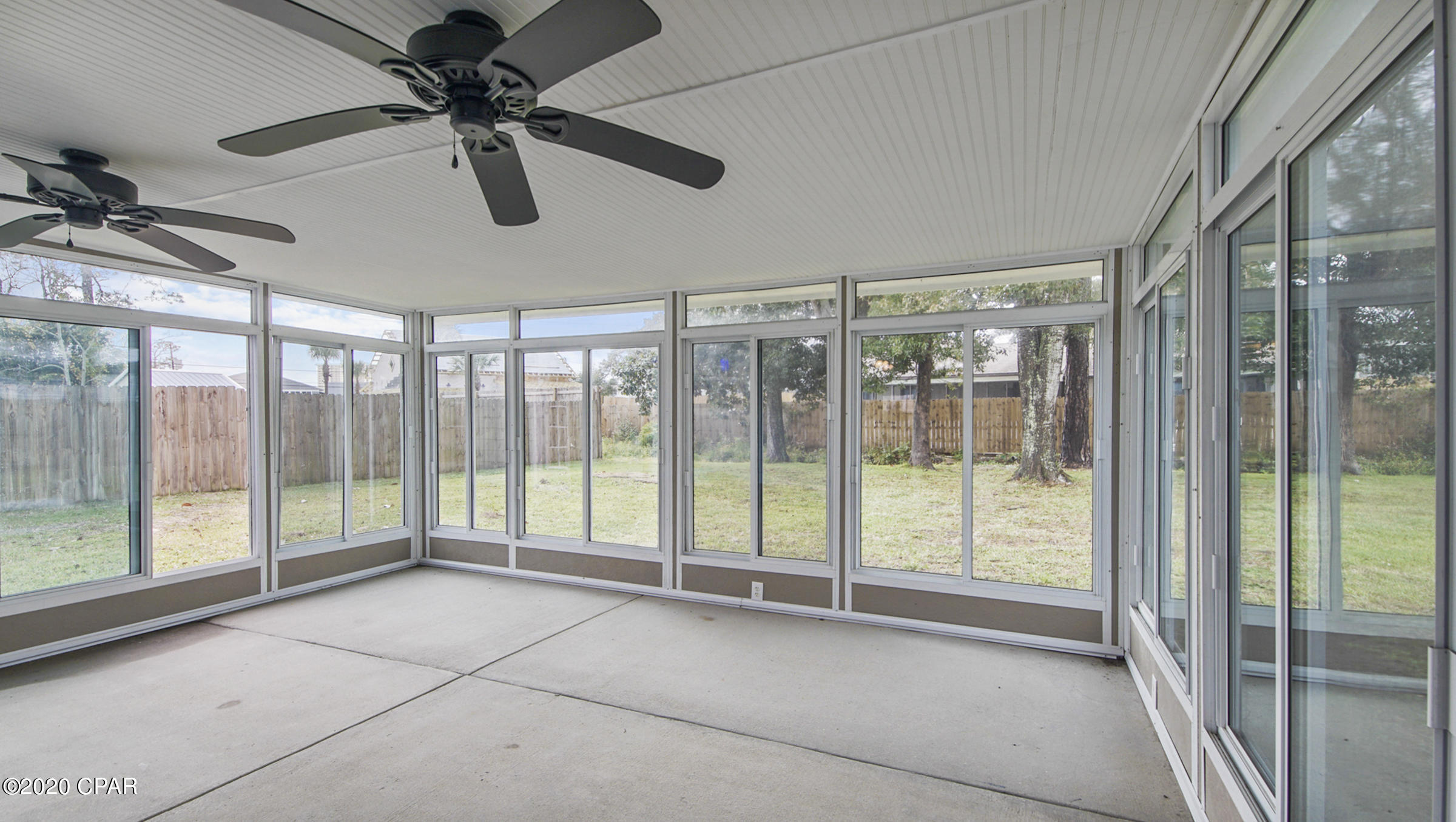 North Lagoon Oaks 3rd - Residential