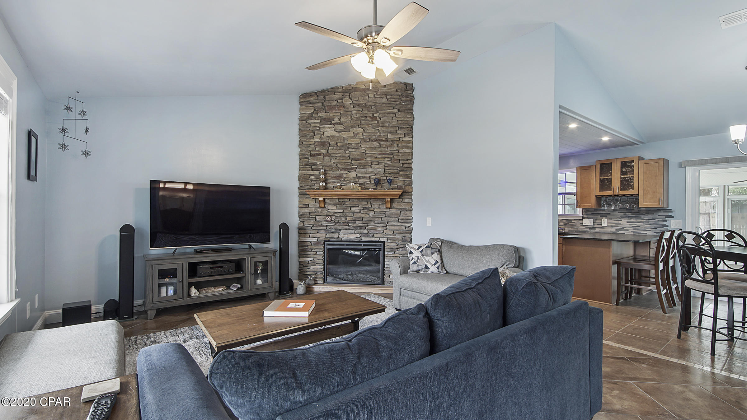 North Lagoon Oaks 3rd - Residential