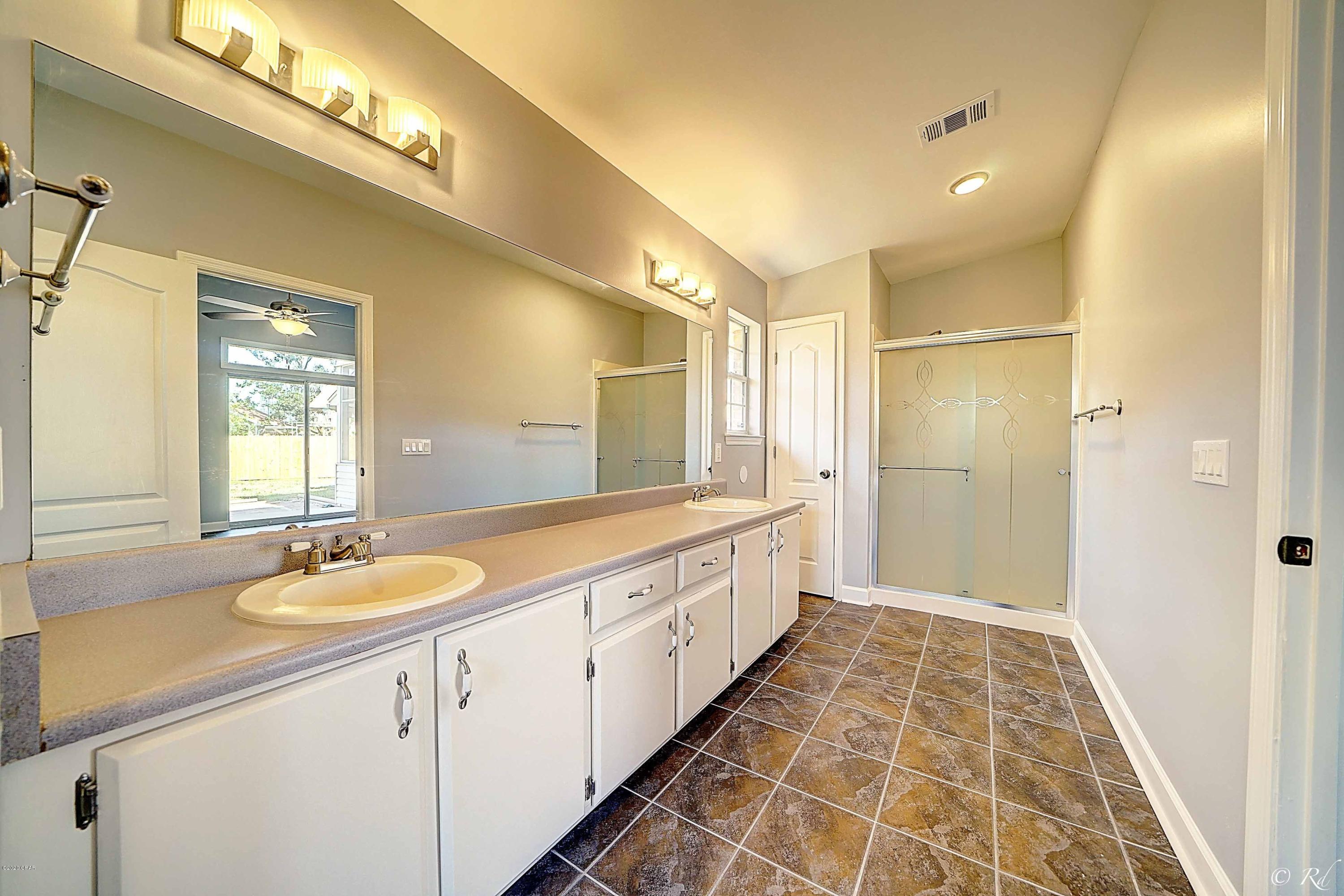 Colonial Est. - Residential