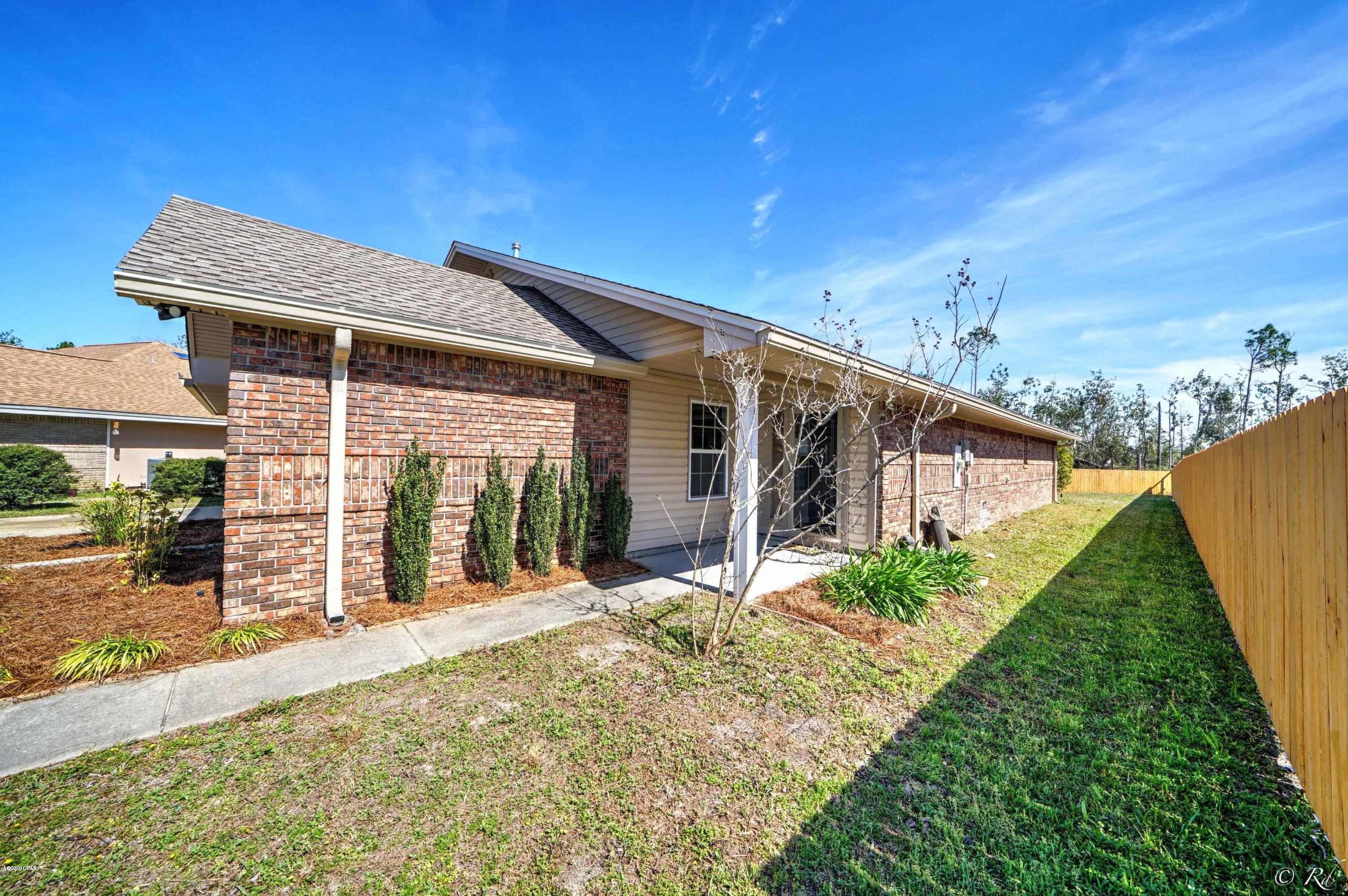 Colonial Est. - Residential