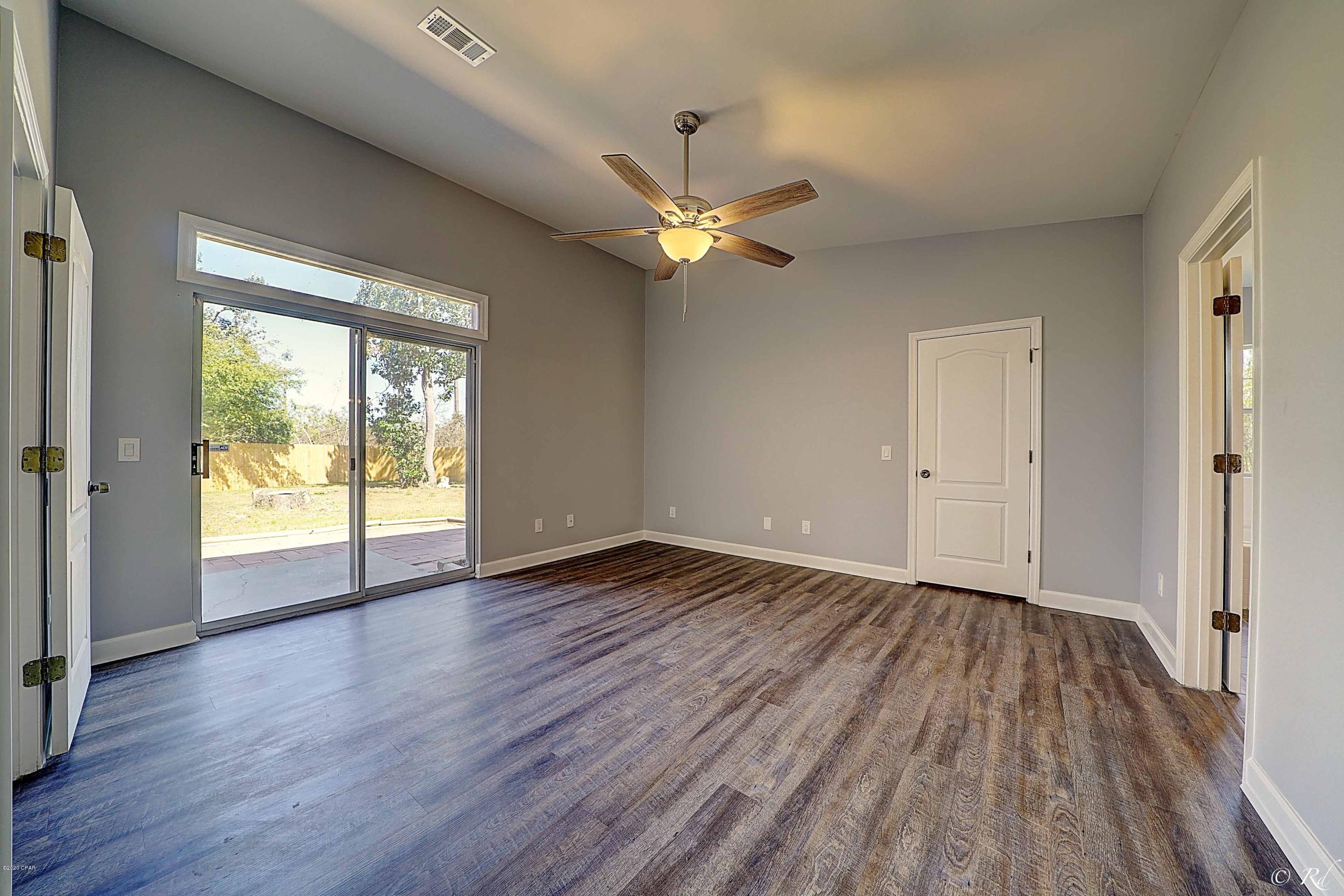 Colonial Est. - Residential