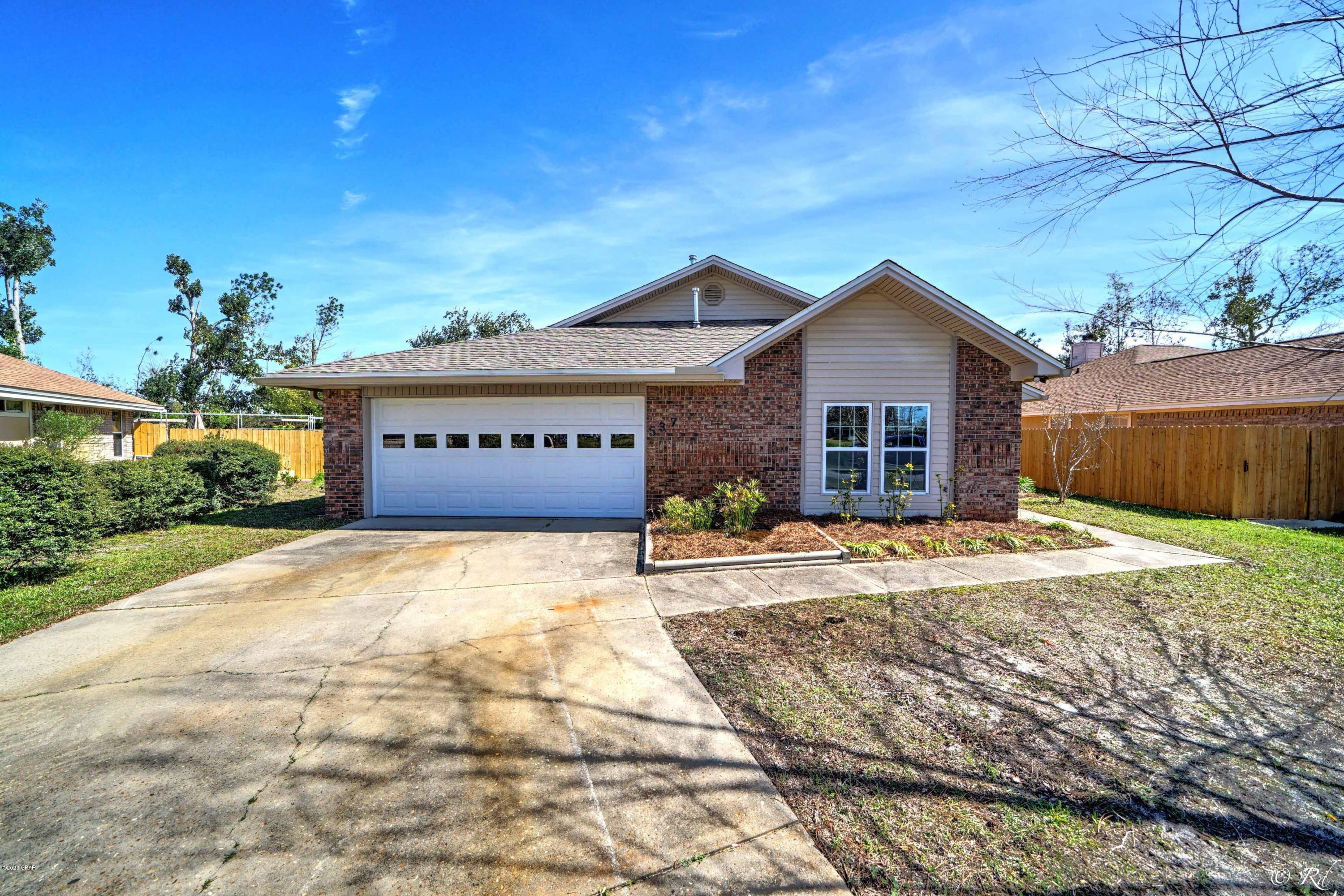 Colonial Est. - Residential