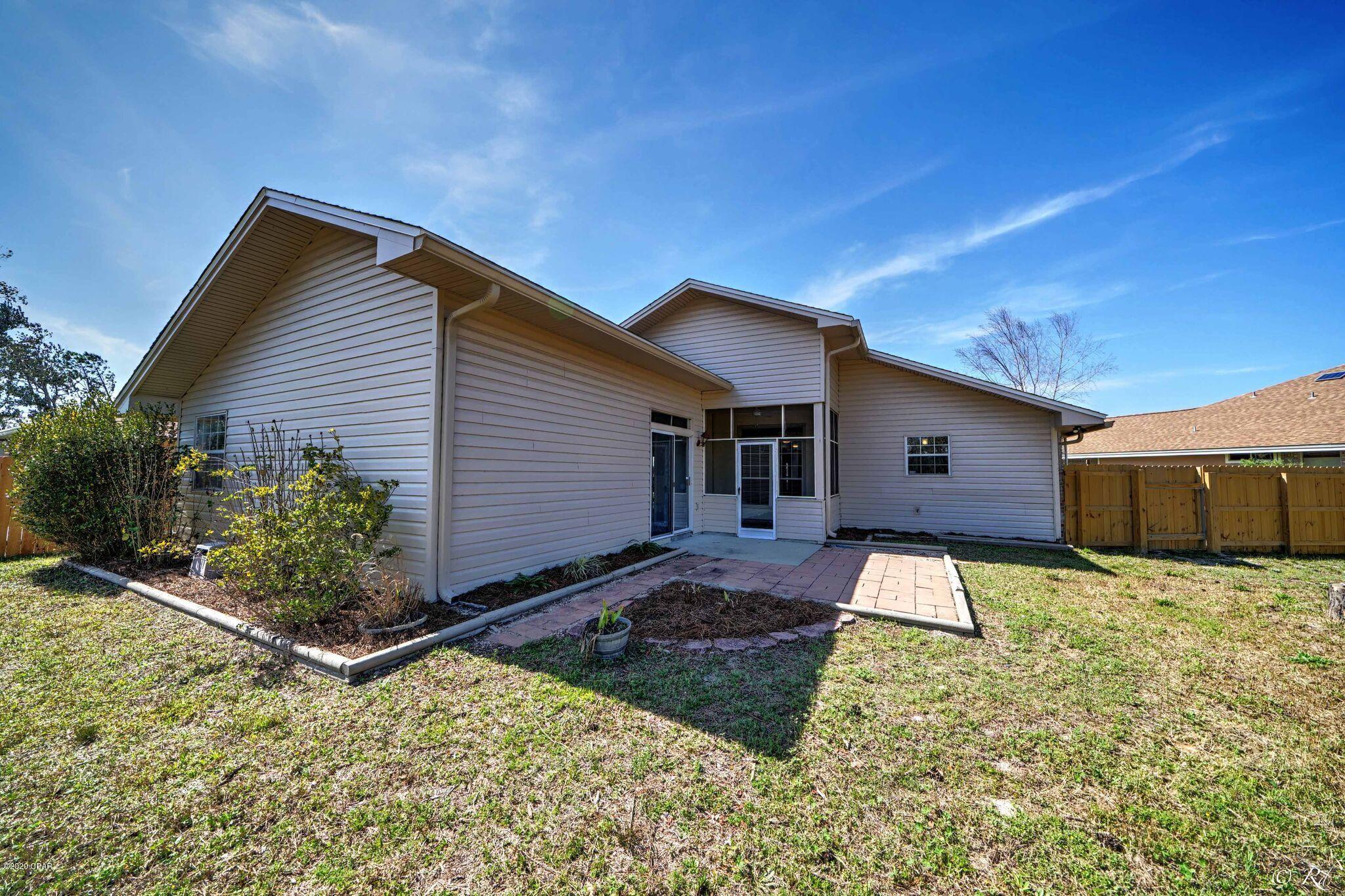 Colonial Est. - Residential