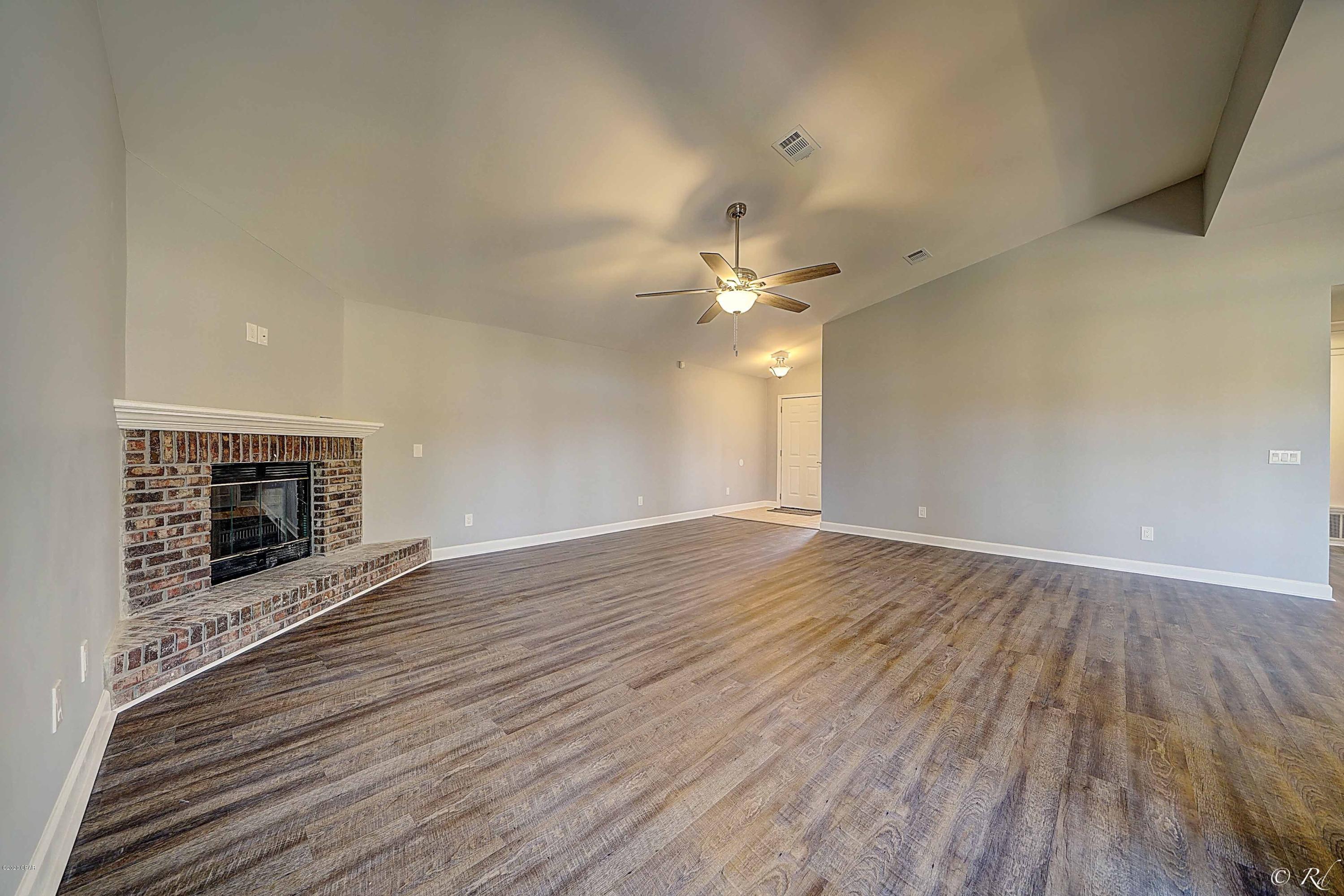 Colonial Est. - Residential