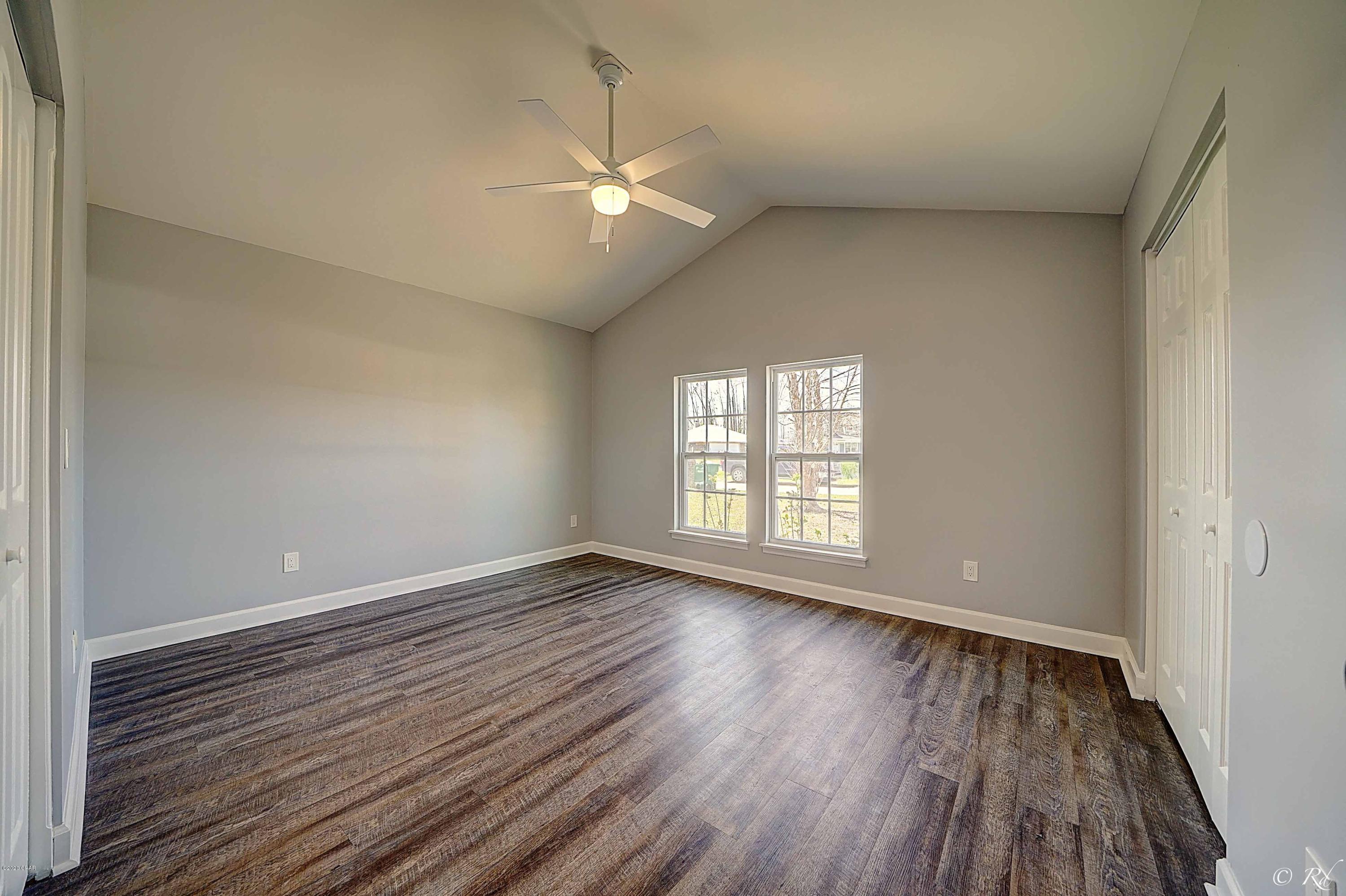 Colonial Est. - Residential