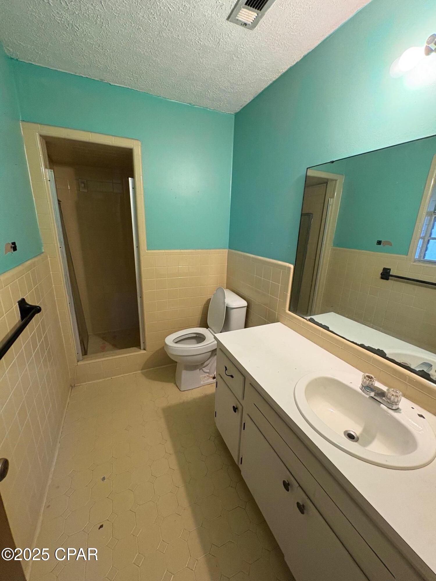 [No Recorded Subdiv] - Land