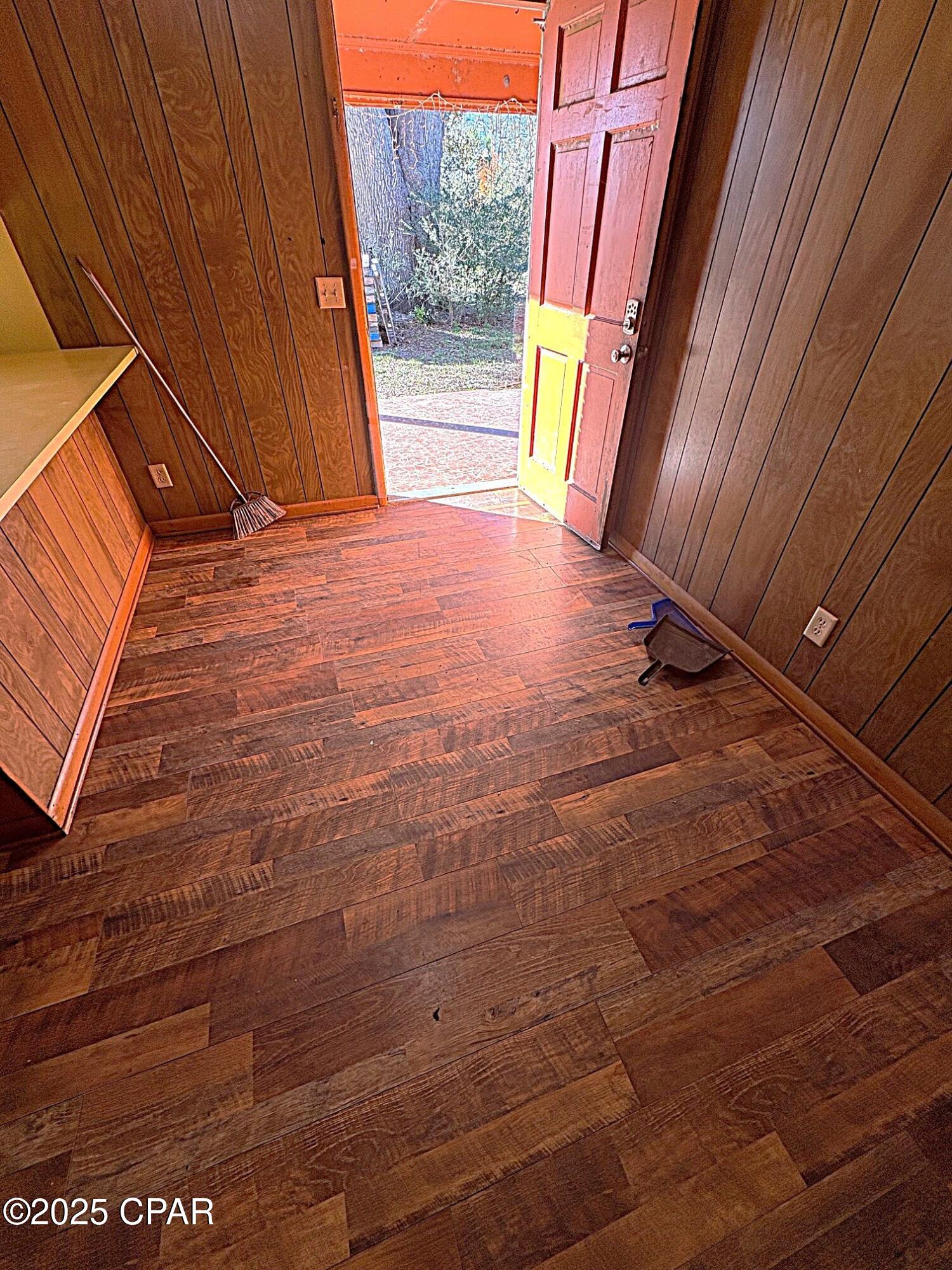 [No Recorded Subdiv] - Land