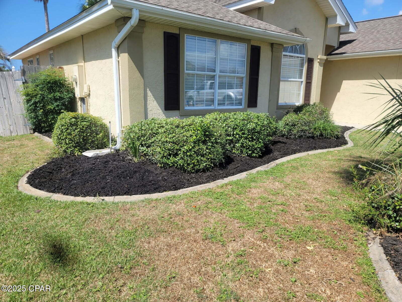 Summer Breeze - Residential