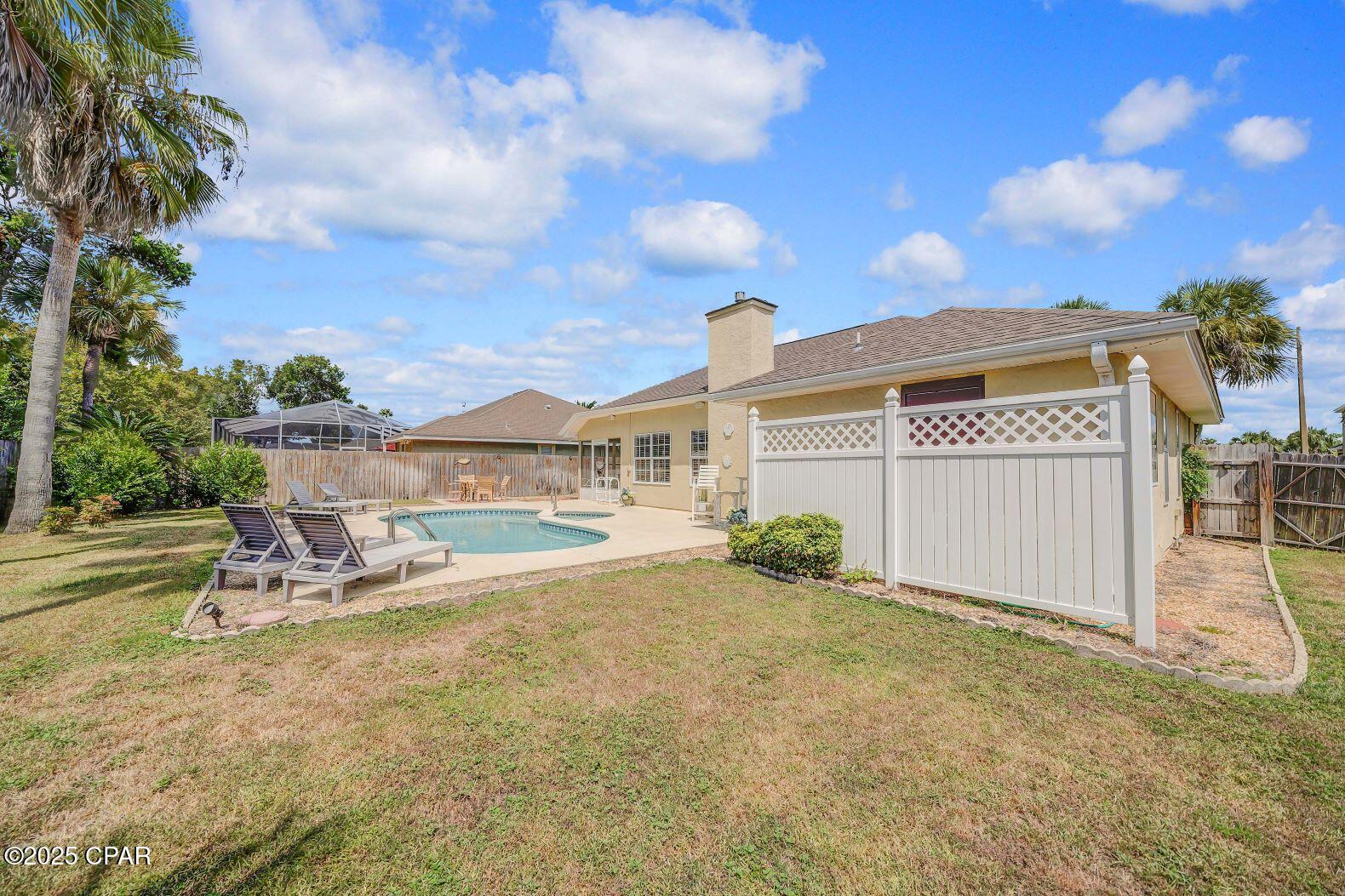 Summer Breeze - Residential